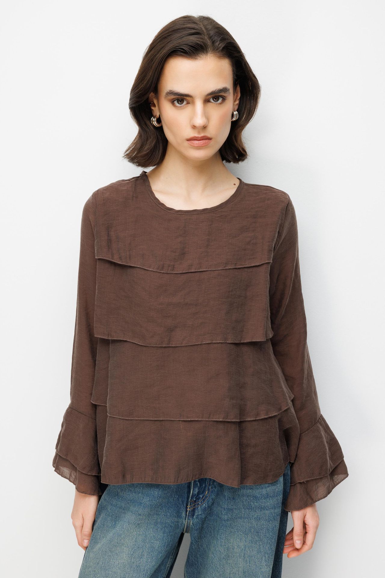 MIXRAY Women's Relaxed Crew Neck Blouse 5