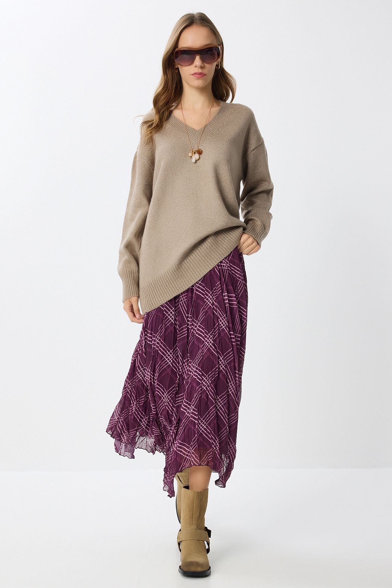 ISTANBUL High Waist Asymmetric Midi Skirt with Zipper 2