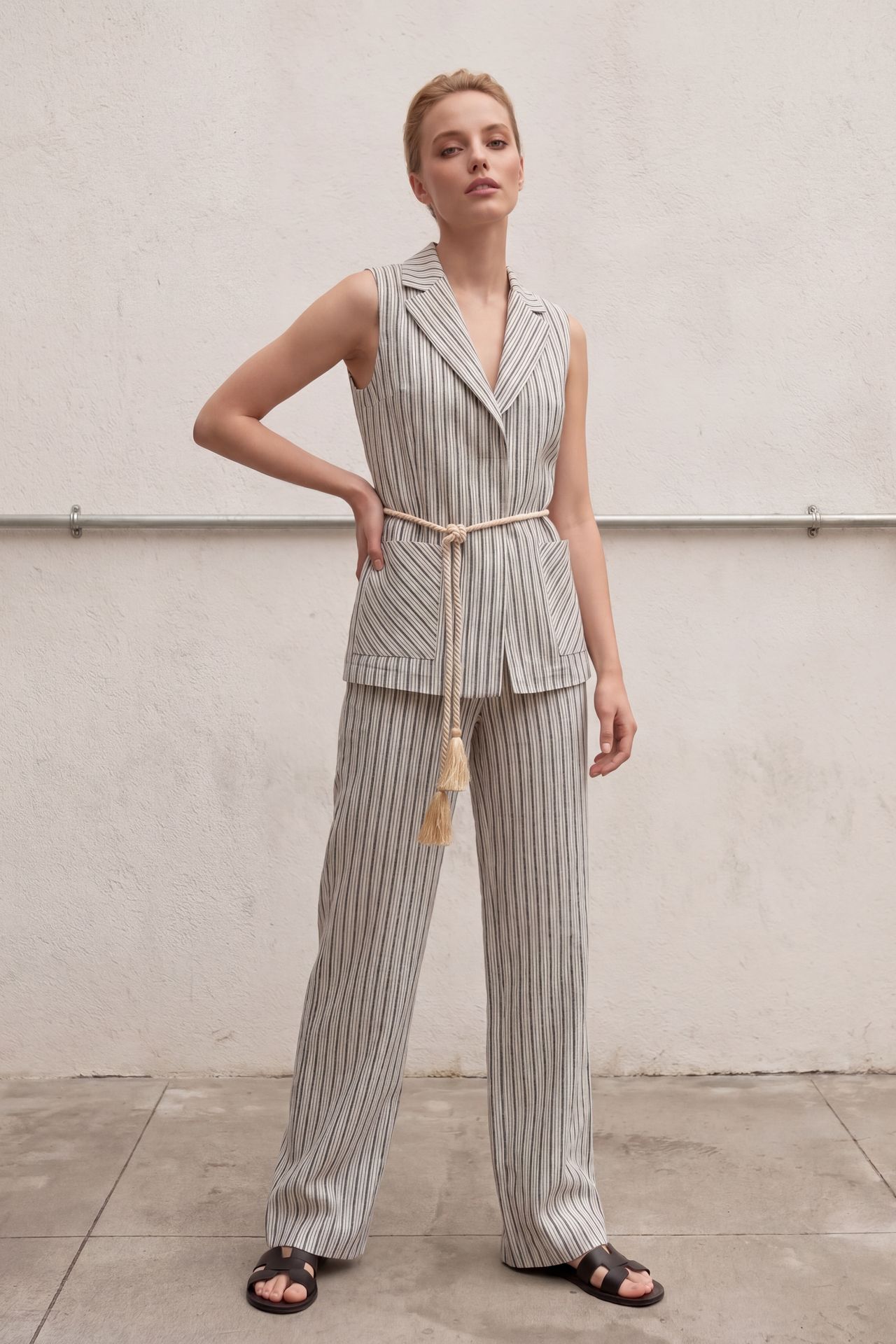MY FASHION Striped Shawl-Collar Vest and Wide-Leg Trousers Set 4