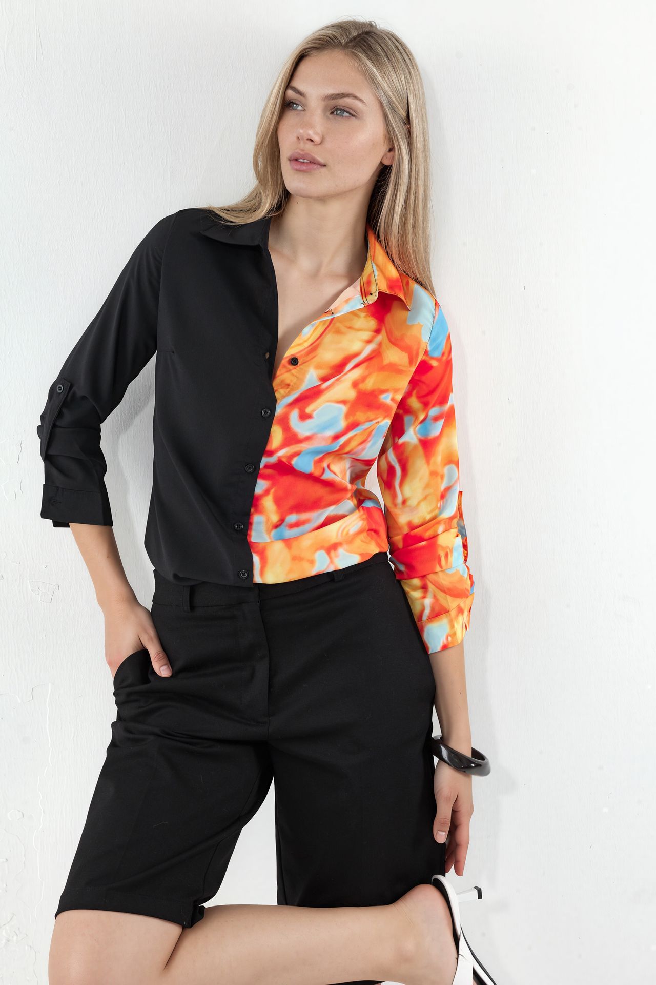 MSN Women's Abstract Print Button-Front Shirt 2