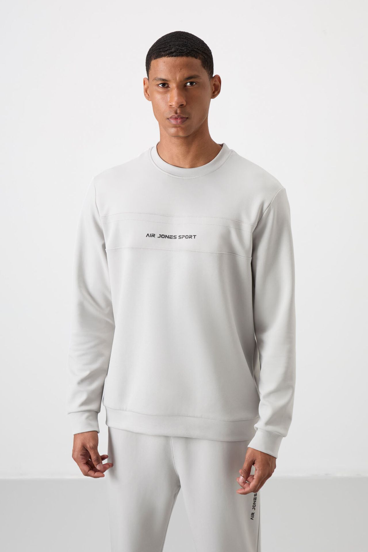 TOMMY Printed Fleece Sweatshirt And Pants Set 2