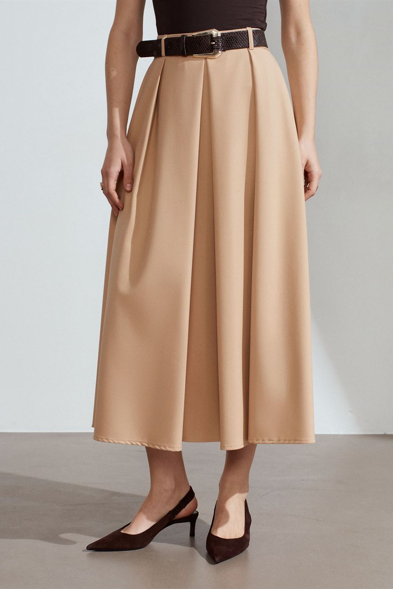 DILVIN High-Waist Midi Straight Crepe Skirt 1