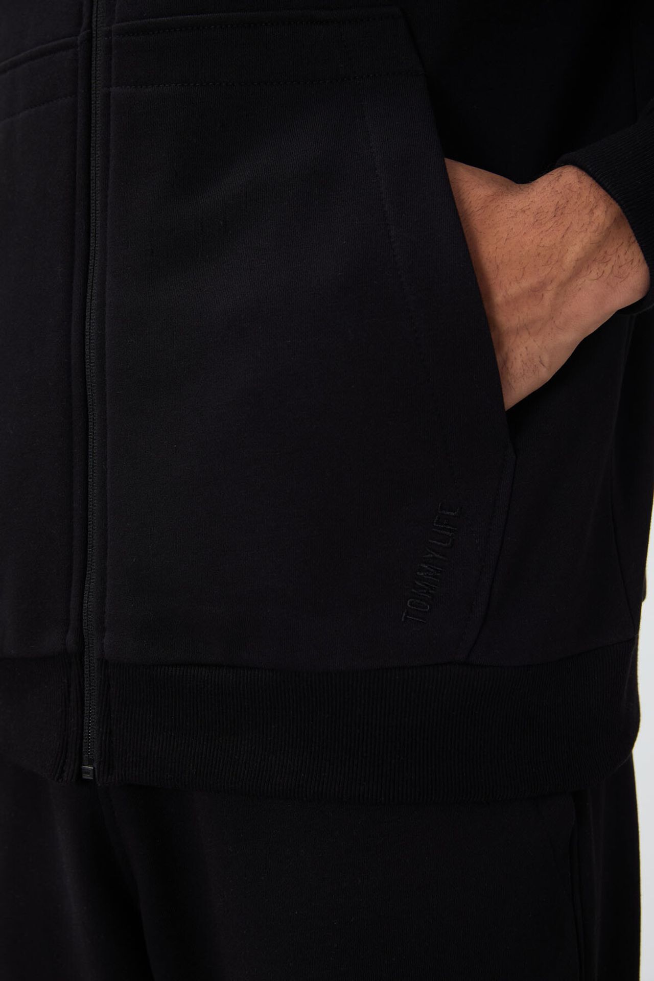 TOMMY Men's Hooded Sweatshirt And Pants Set 6