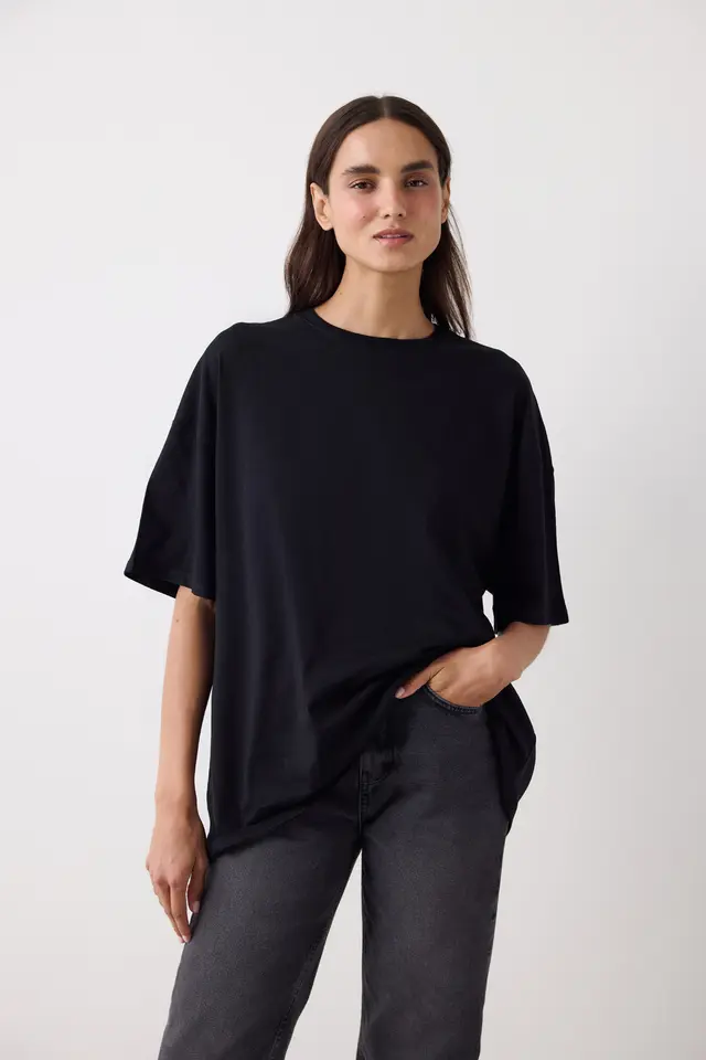 PENTI Basic Oversized Short Sleeve T-Shirt