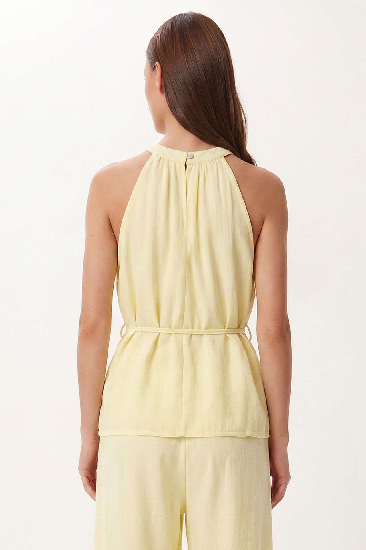 ISTANBUL High Waist Halter Neck Two-Piece Coordinated Set 6