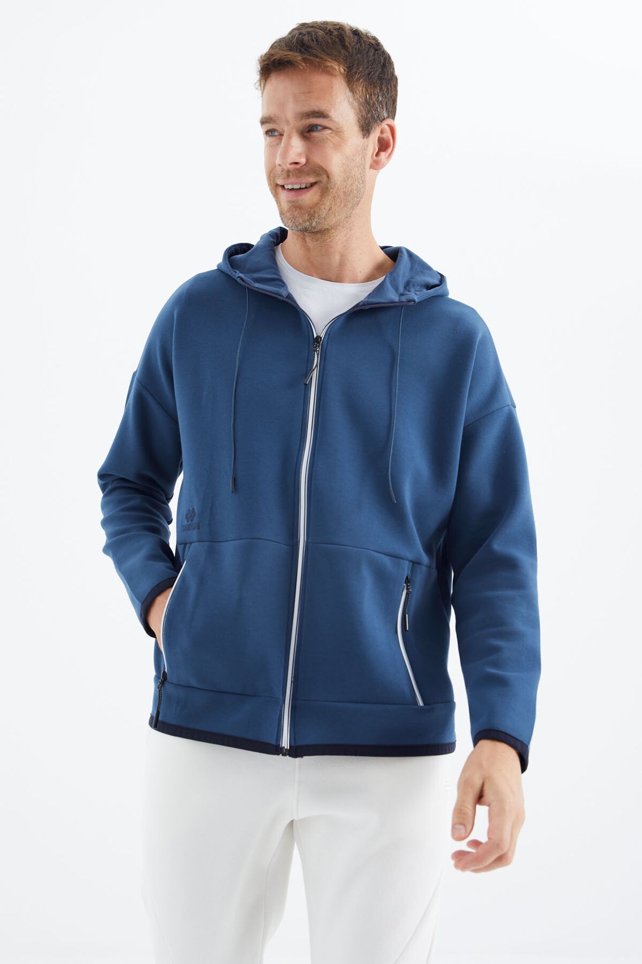 TOMMY Men’s Three-Piece Coord Set 1