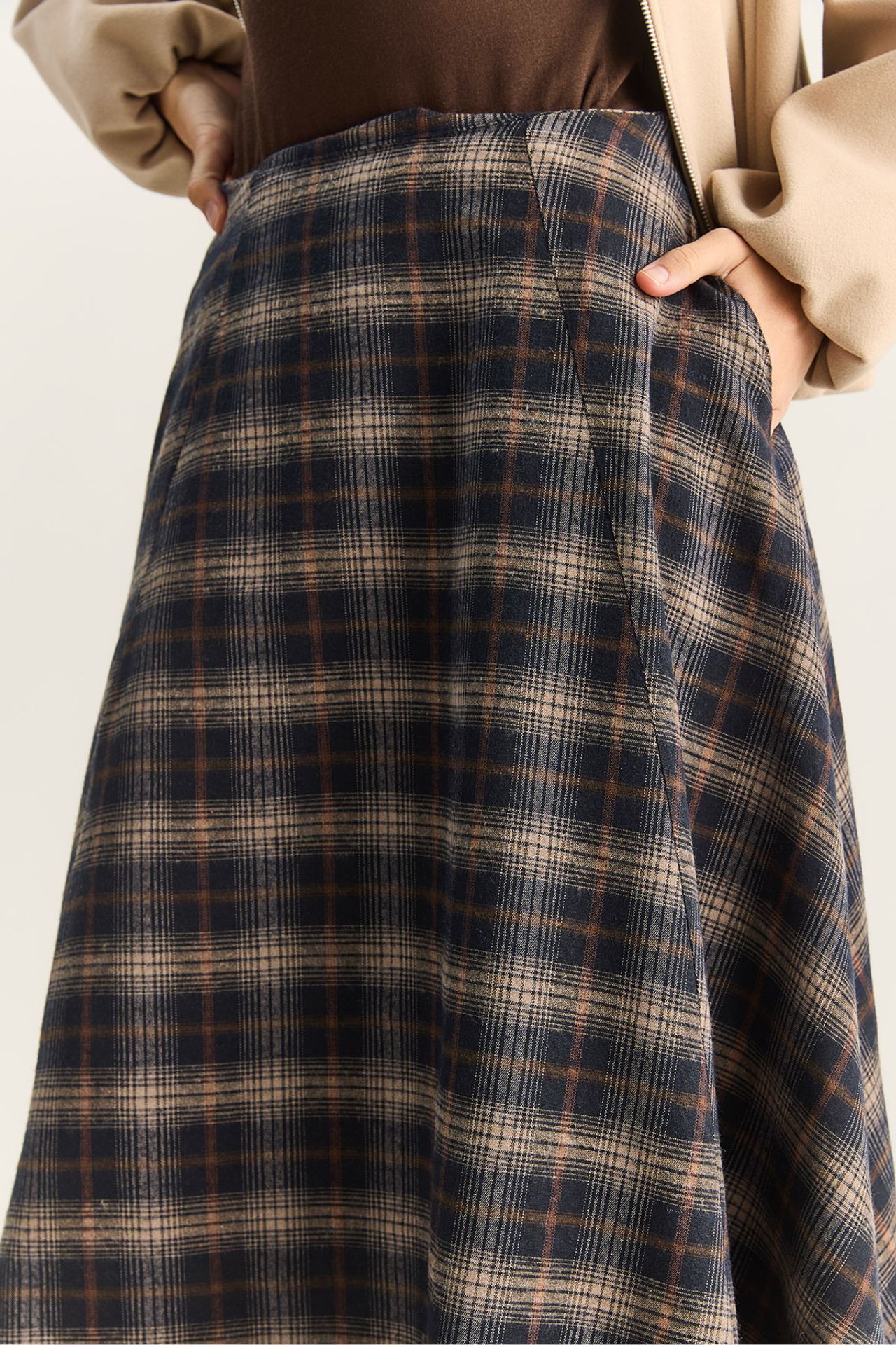 LUCCI High Waist Midi Skirt