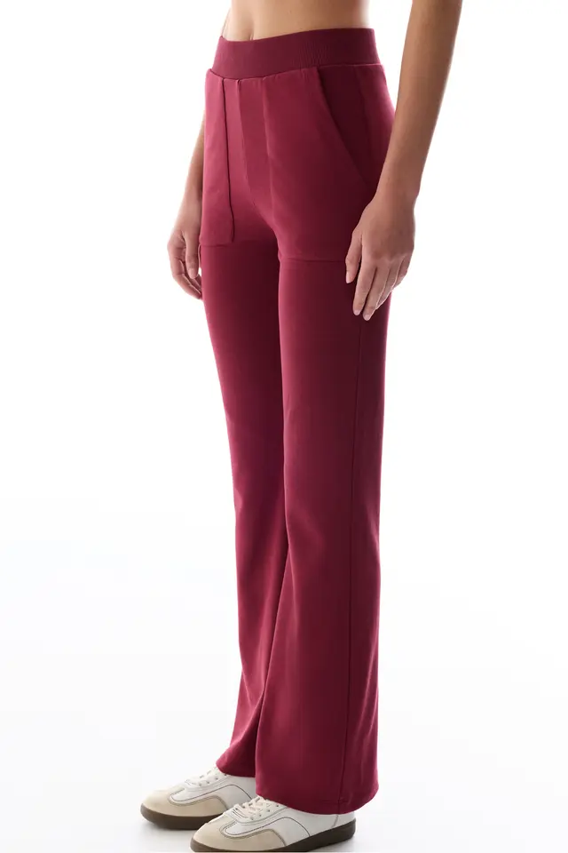 PENTI Ribana Detail Flare Sweatpants