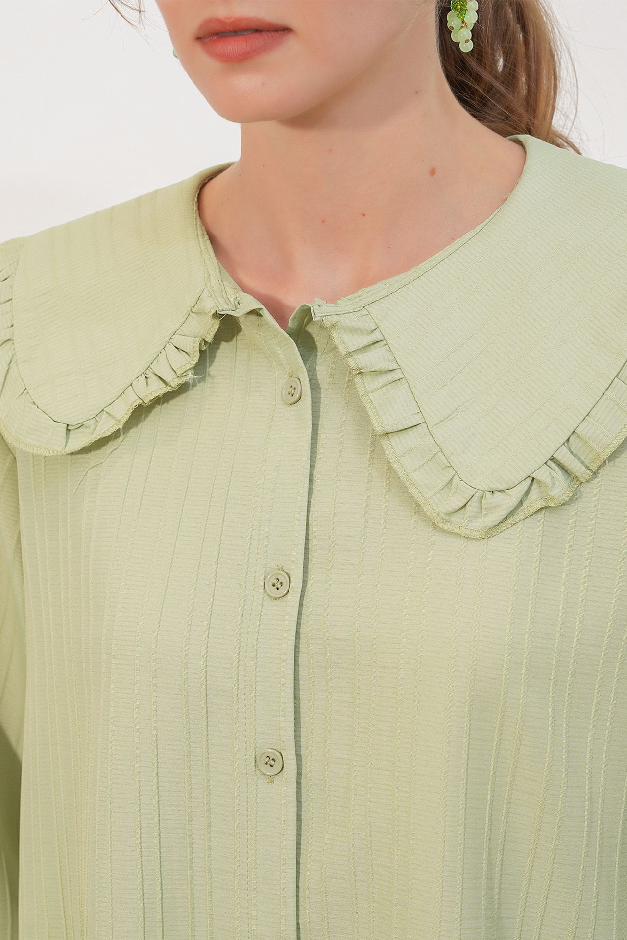 BDART Long-sleeve Textured Shirt With Baby Collar 4