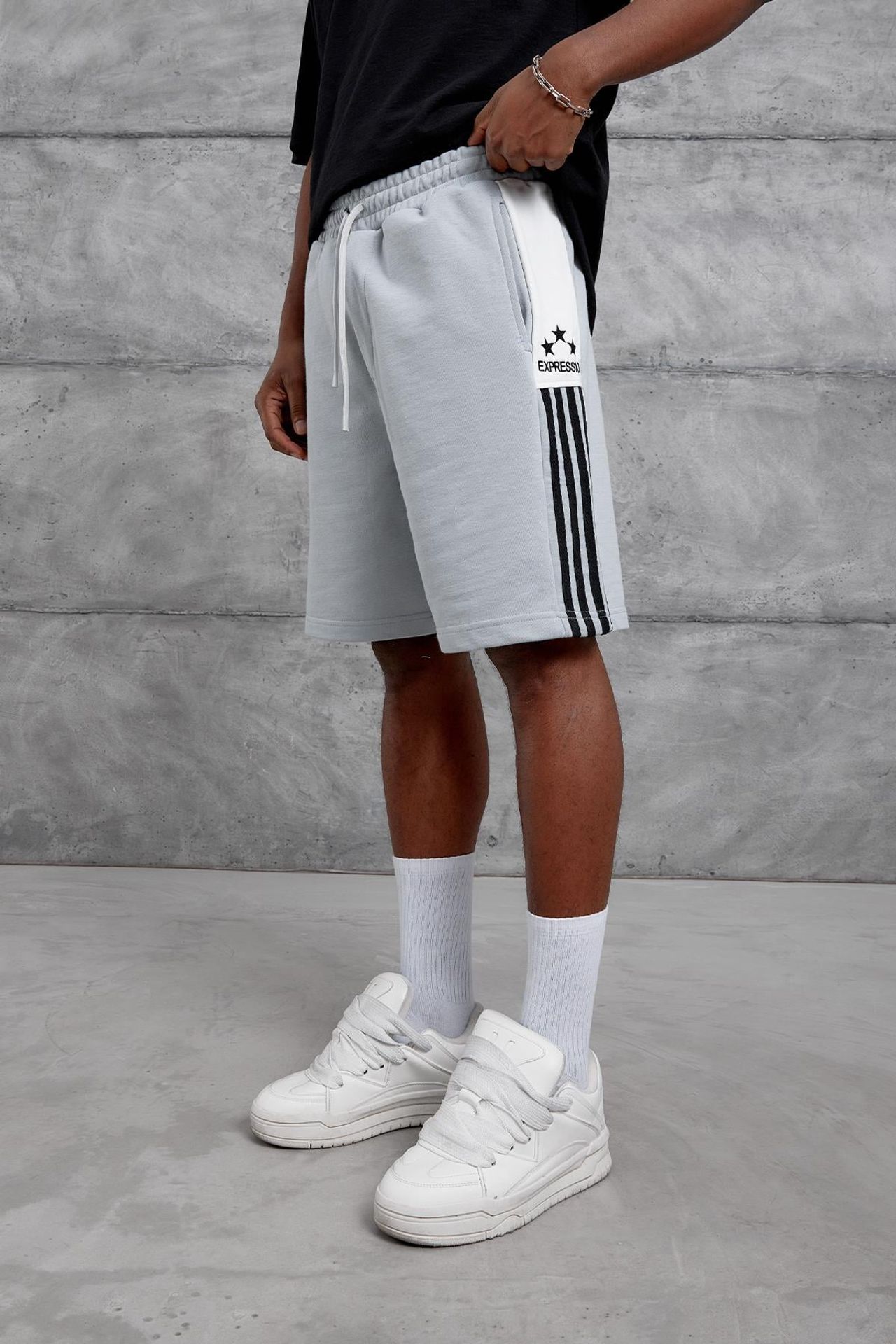 NOMARC Oversize Düz Paça Sweat Şort 1