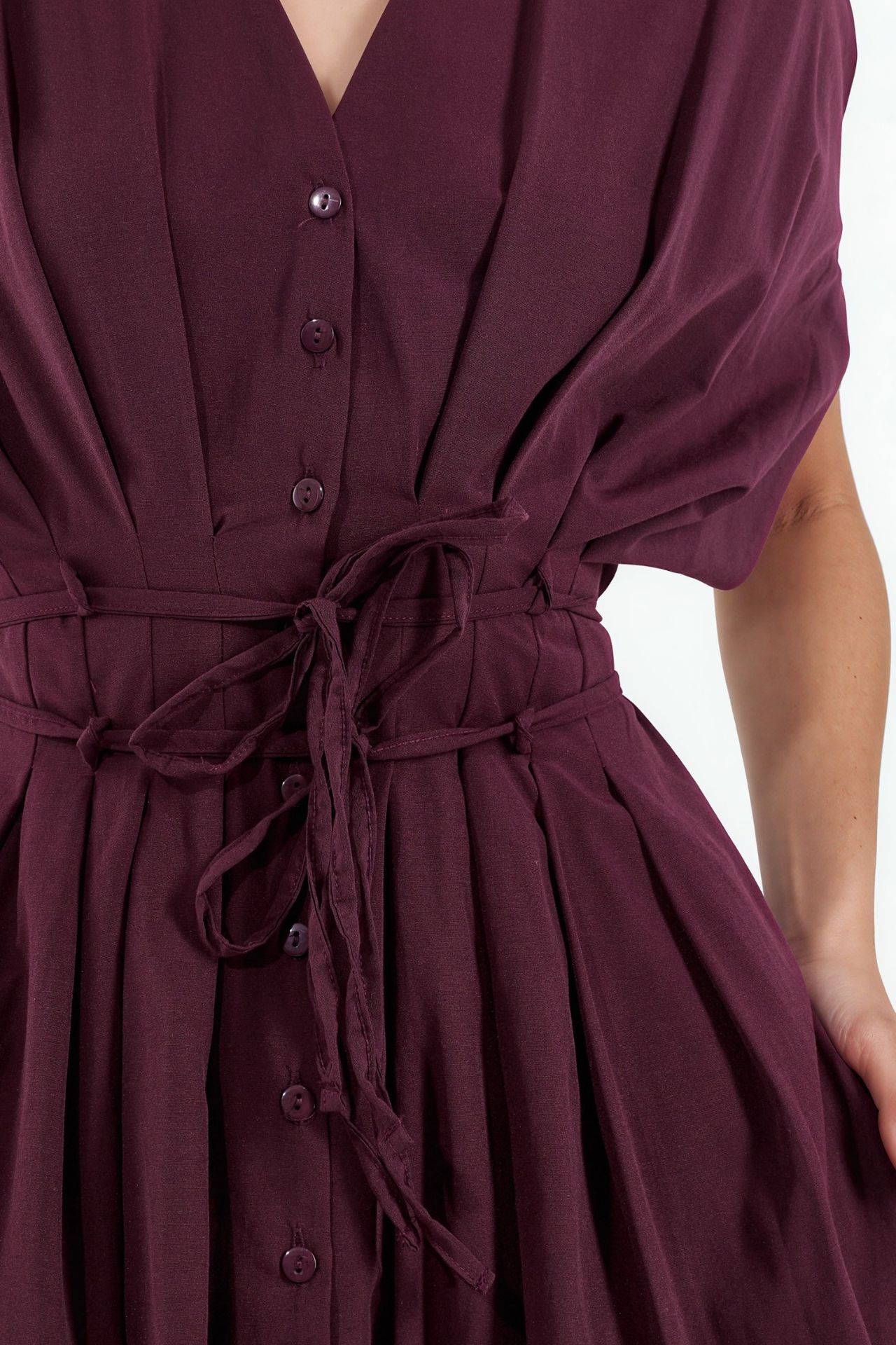 BUSEM Casual V-Neck Midi Shirt Dress 4