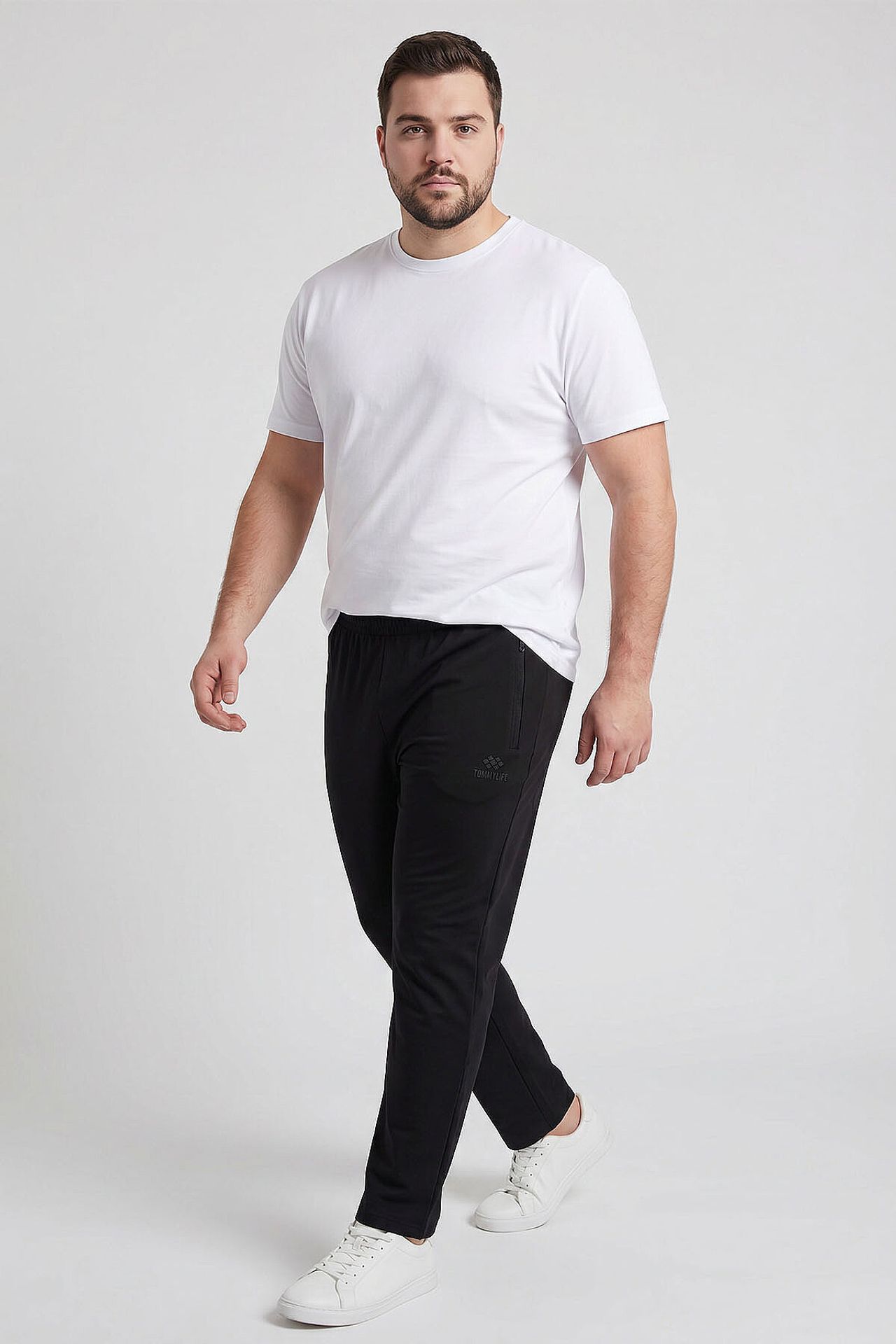 TOMMY Men’s Straight-leg Sweatpants 1
