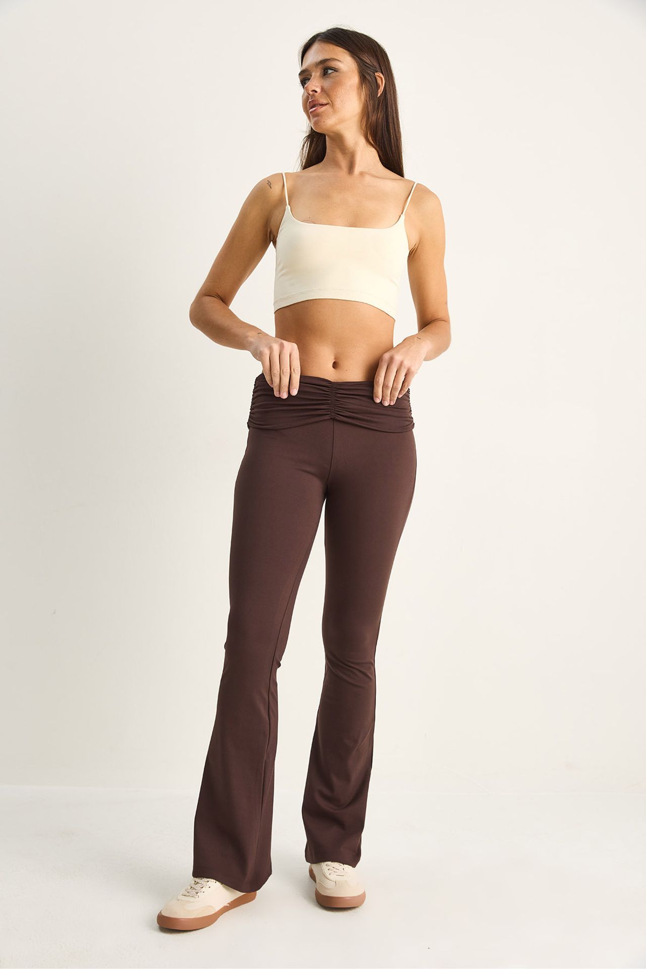 LUCCI High-Waist Flare Leggings 3