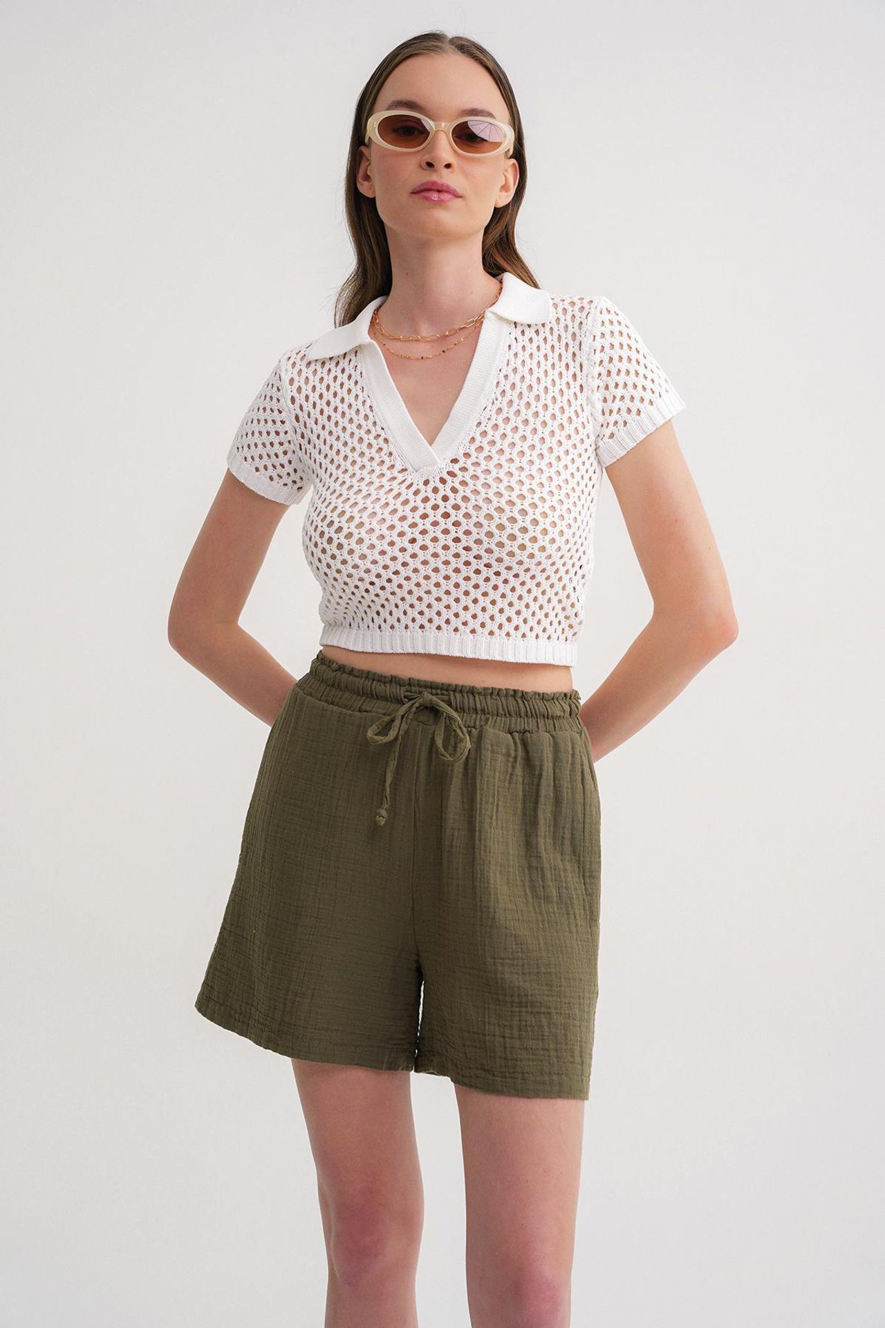 Mixray High-Waist Textured Wide-Leg Shorts