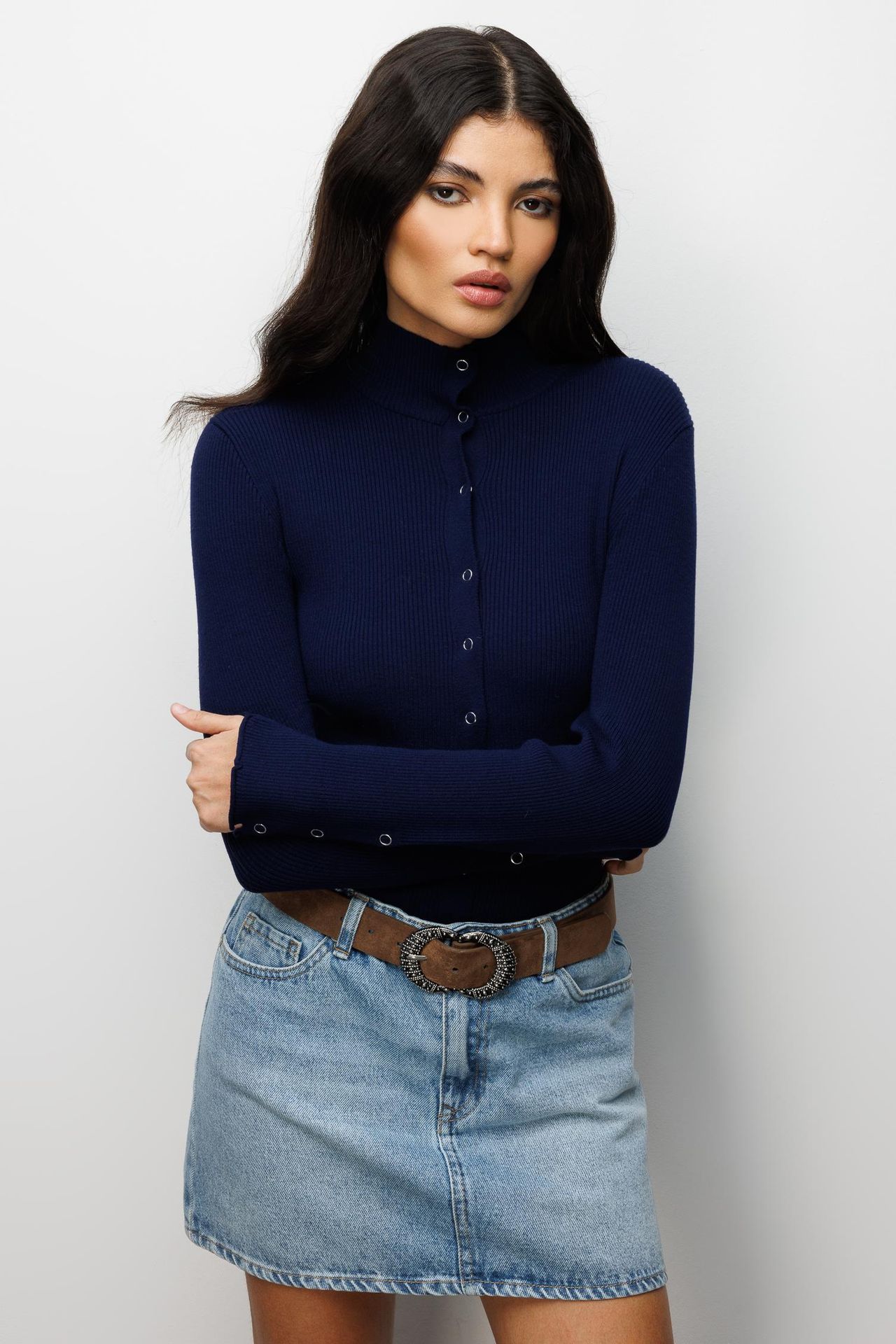 MIXRAY Slim Fit Half Turtleneck Cardigan with Button Closure 3