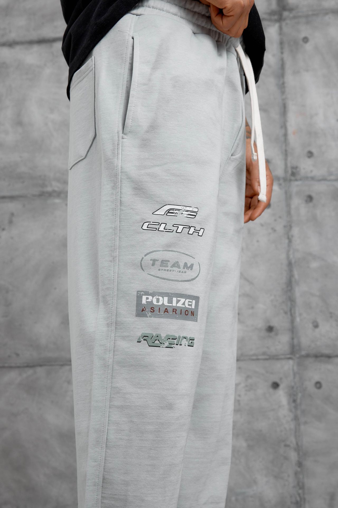 NOMARC Geniş Paça Yazı Baskılı Jogger 6