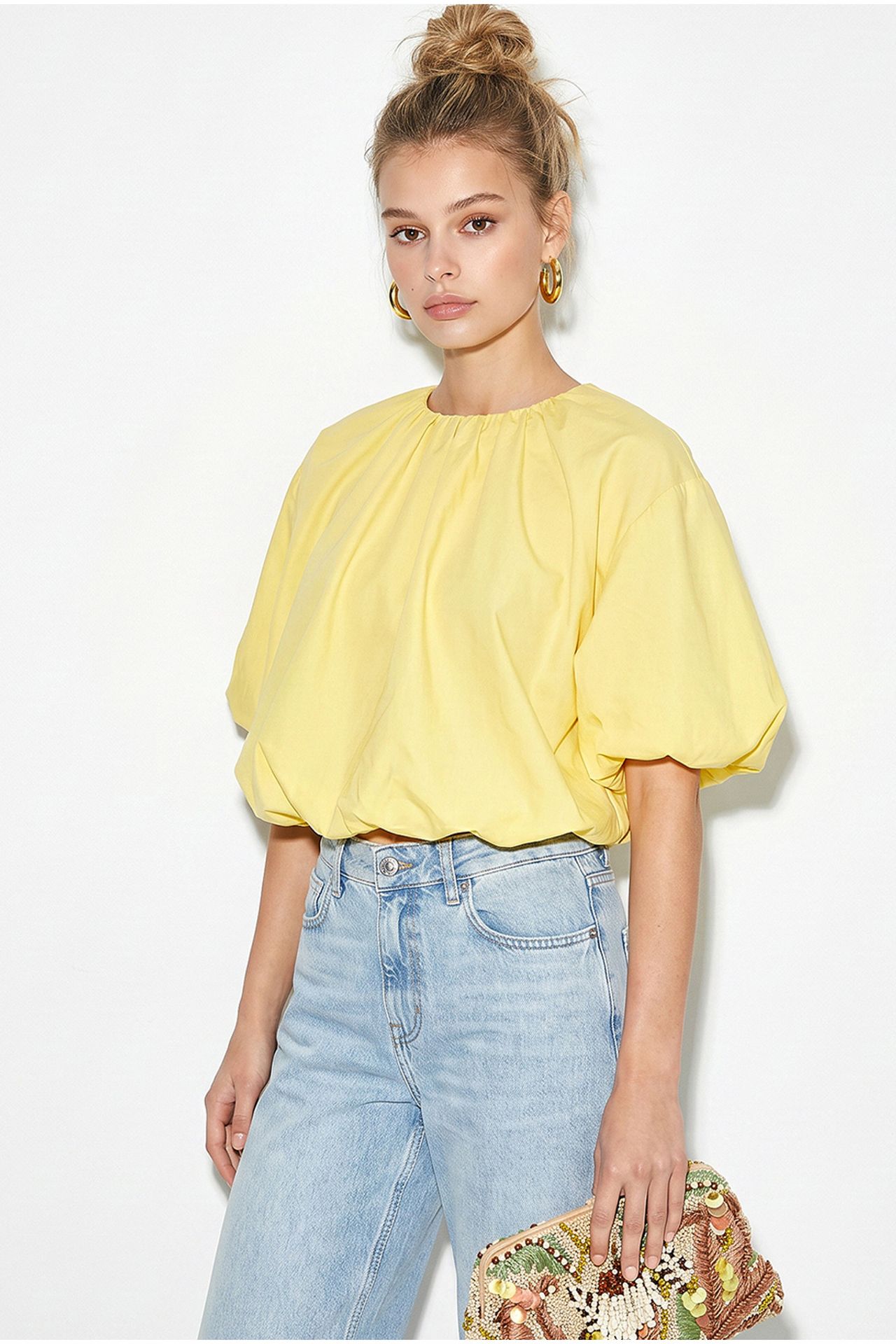 LUCCI Crop Poplin Blouse With Crew Neck 1