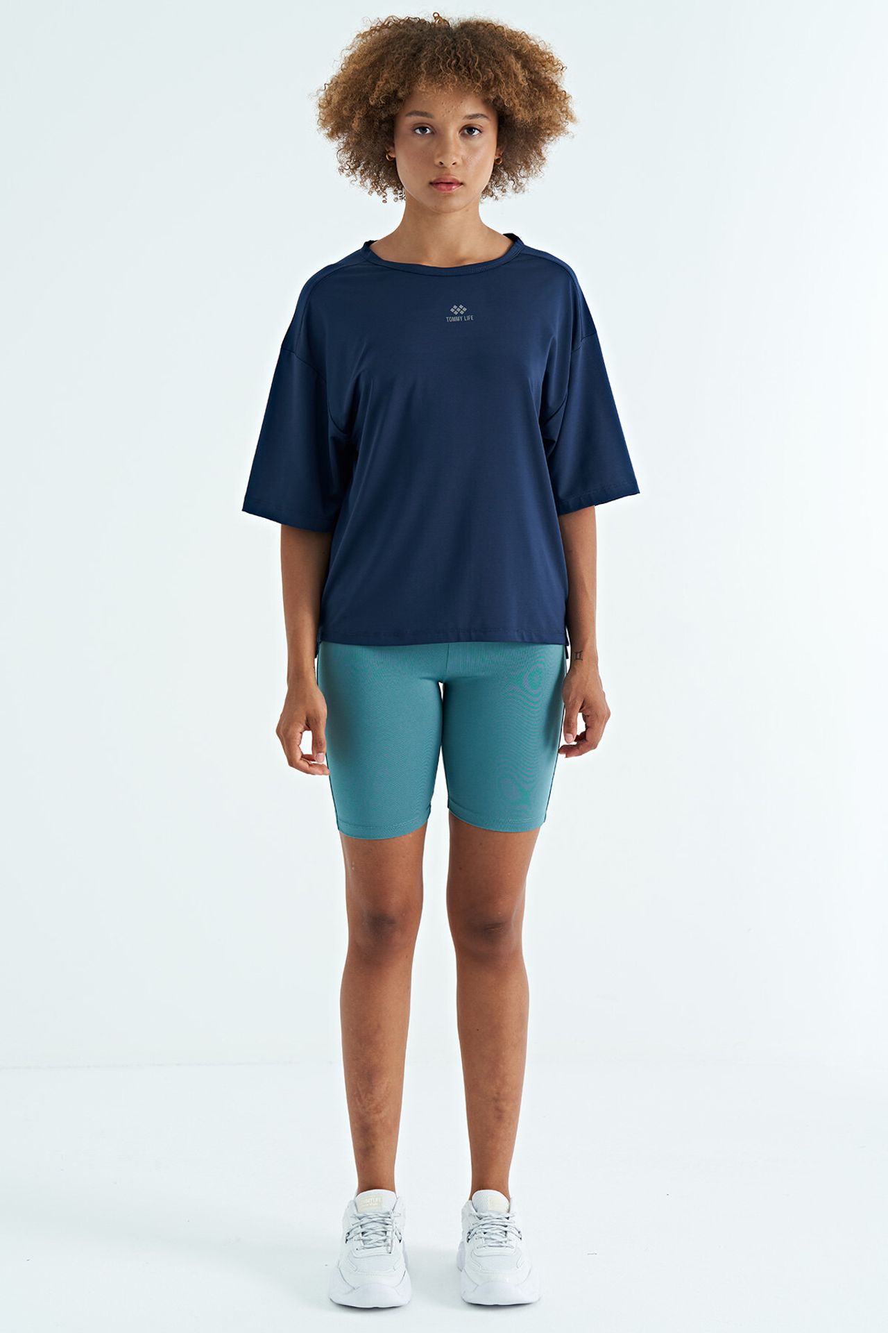 TOMMY Oversized Crew Neck T-Shirt 3