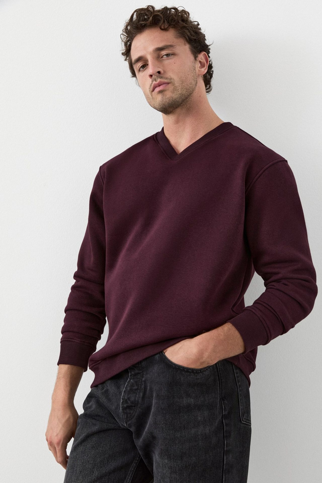 GRIMELANGE Regular Fit Crew Neck Sweatshirt 3