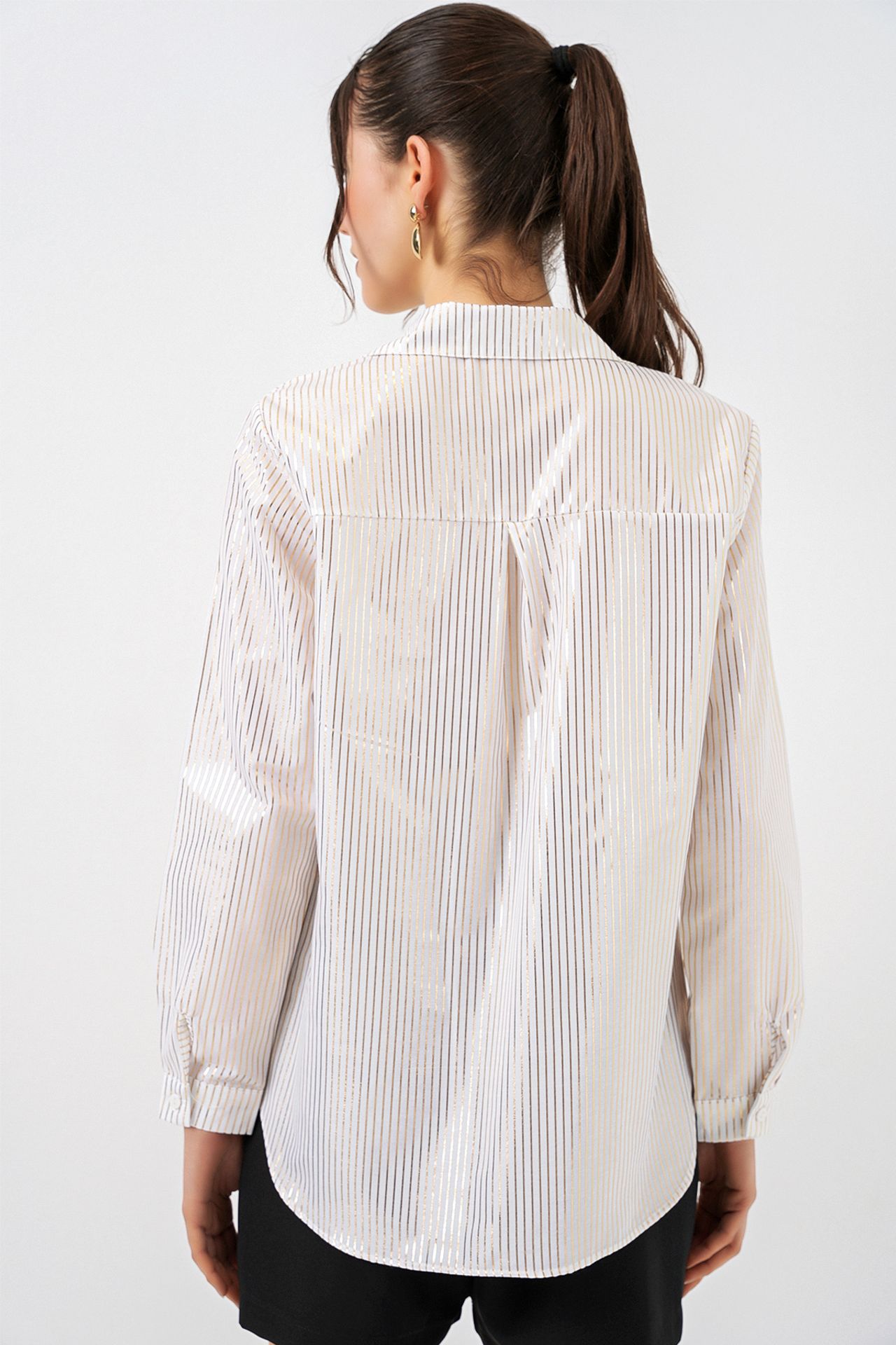 BDART Oversized Abstract Print Button-Front Shirt 5