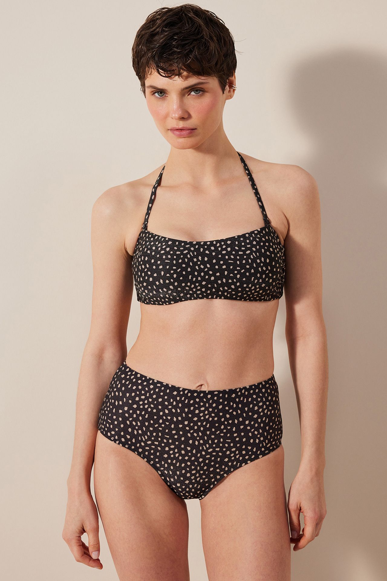 PENTI Luna Strapless Bikini Top 4