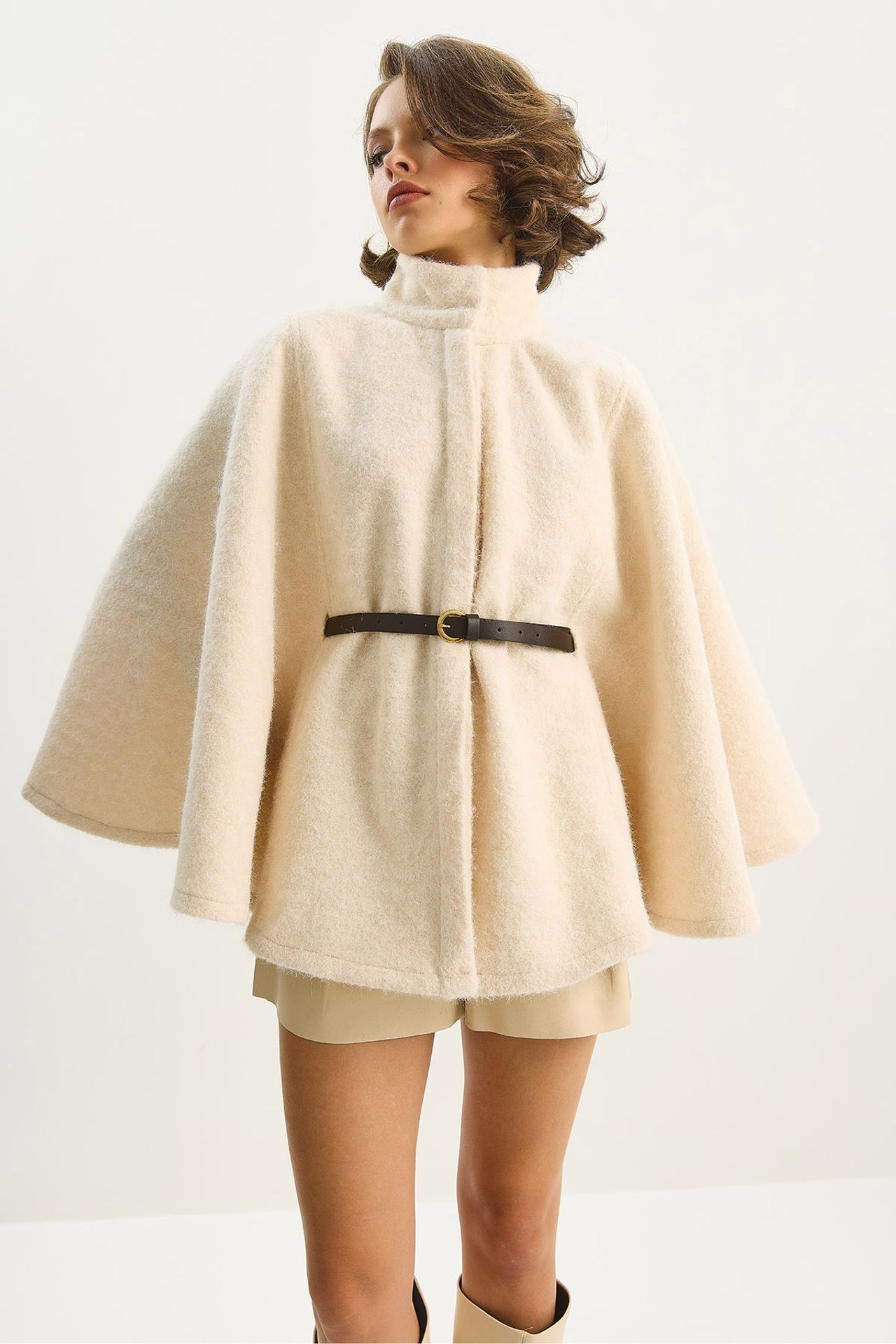 LUCCI Textured Oversized Overcoat with Button Closure 6