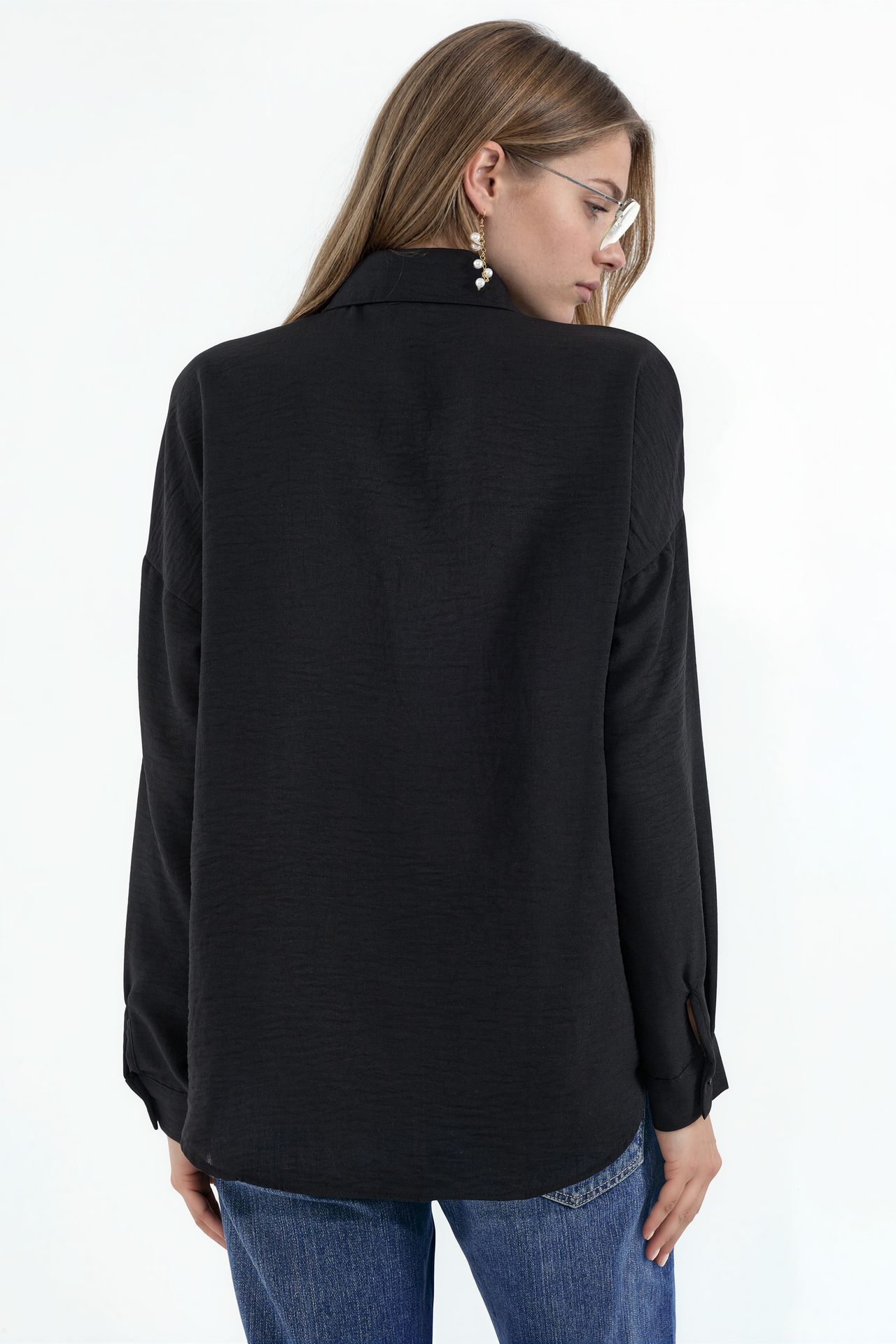 BDART Linen Blended Shirt with Button Closure 3