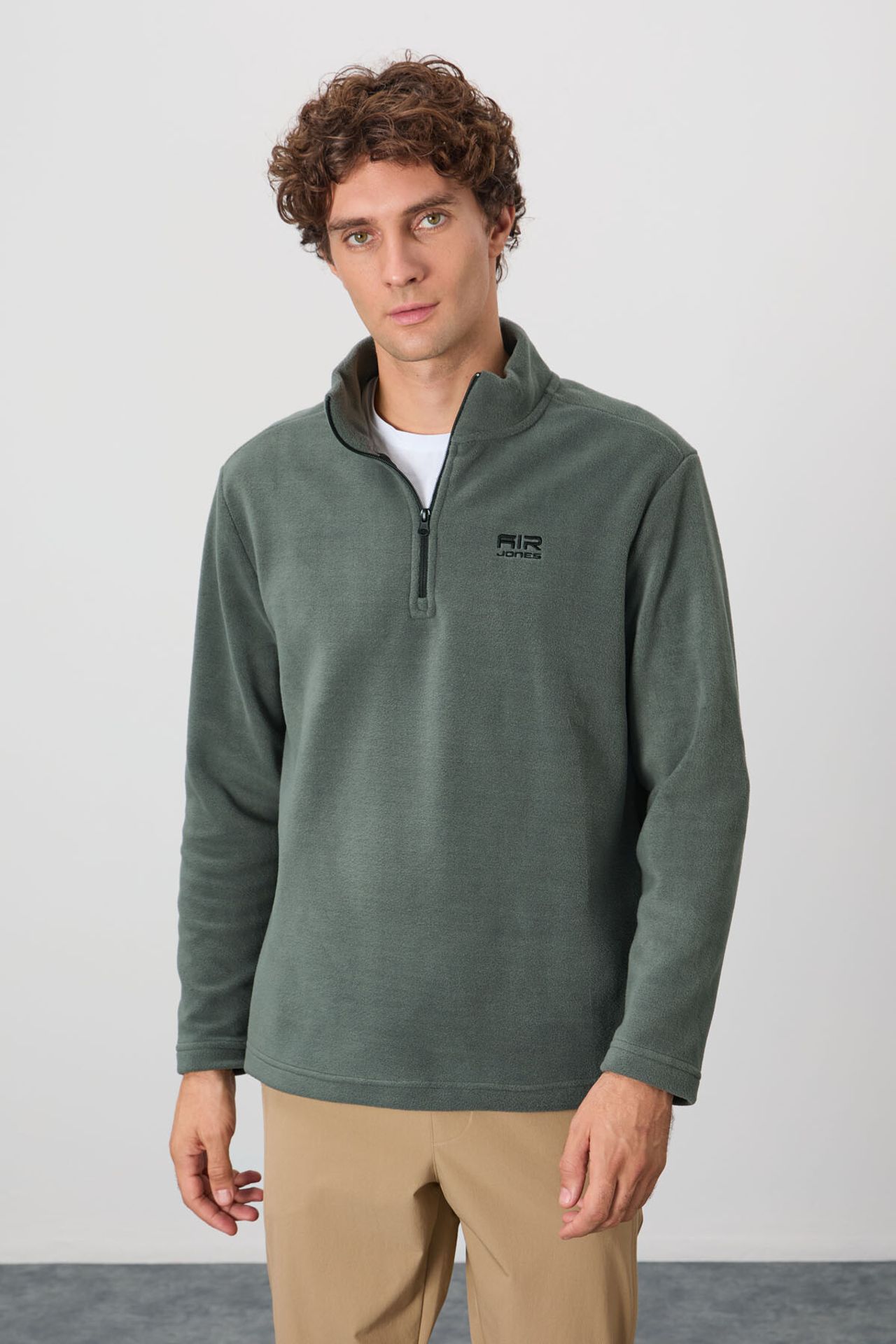 TOMMY Men's Plush Half-Zip Sweatshirt 3