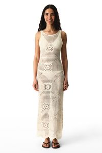 white-image-0
