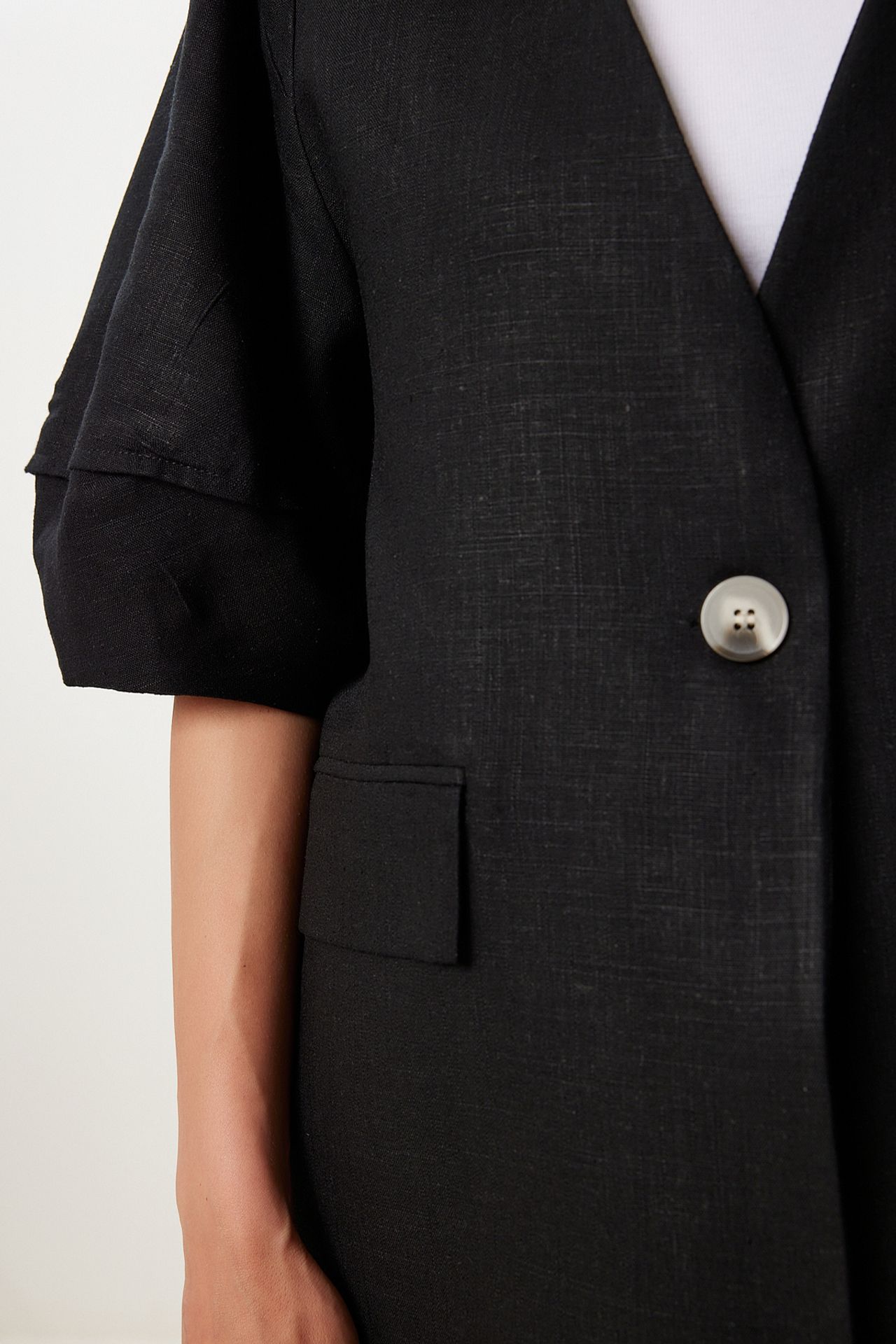 ISTANBUL Oversized woven jacket with button closure 4