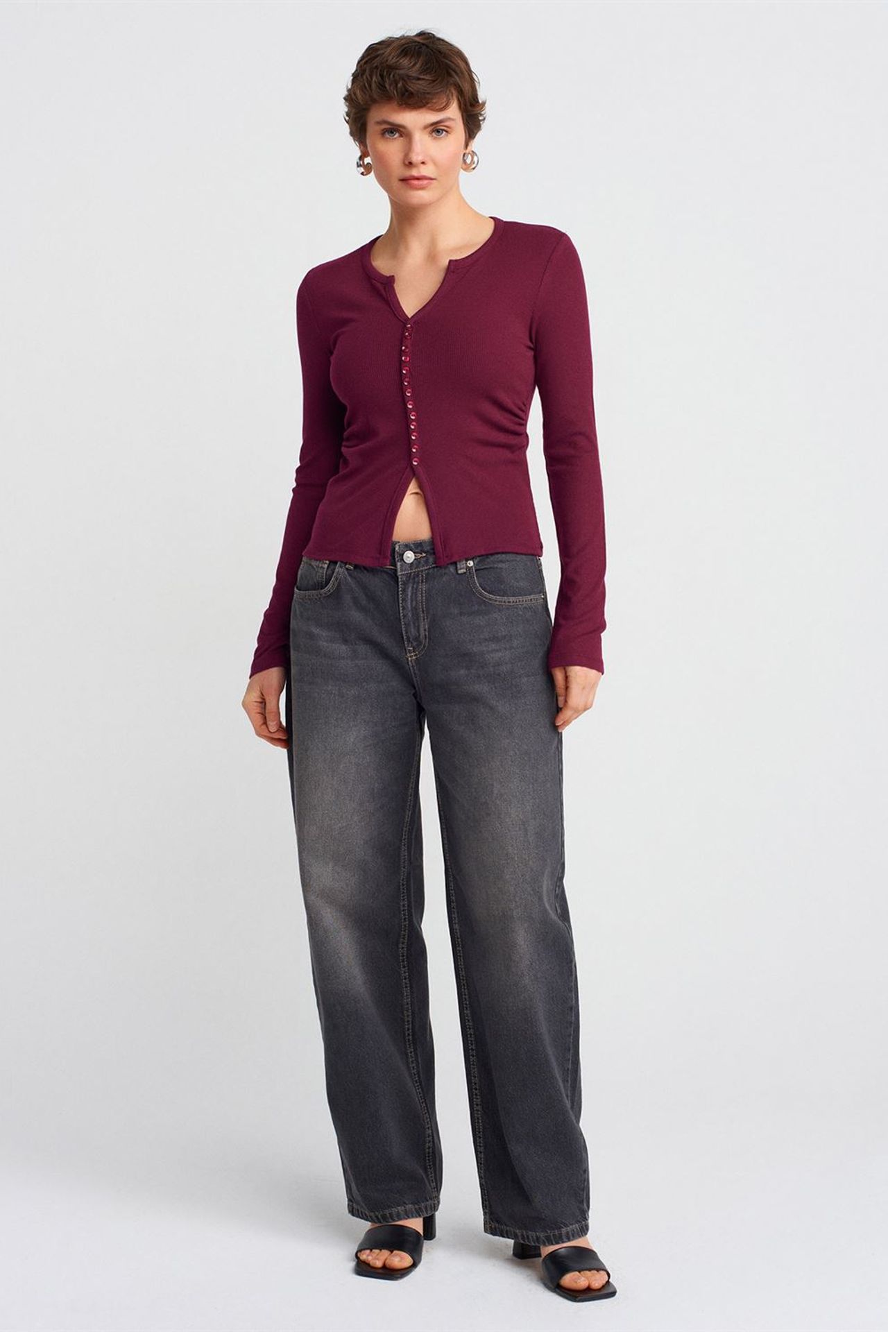 DILVIN Slim Fit Ribbed Button-Front Blouse 3