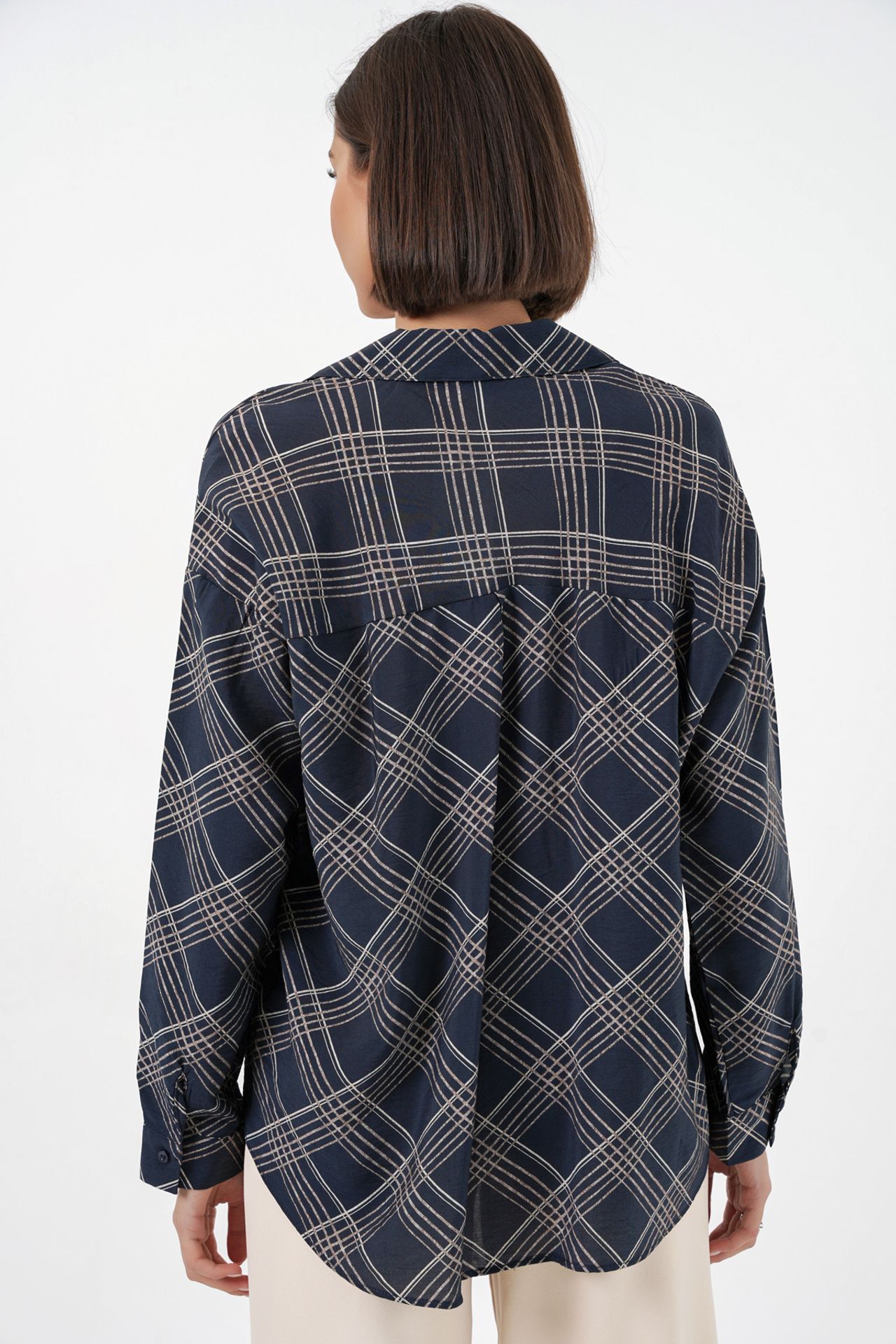 BDART Oversized Plaid Button-Up Shirt 5
