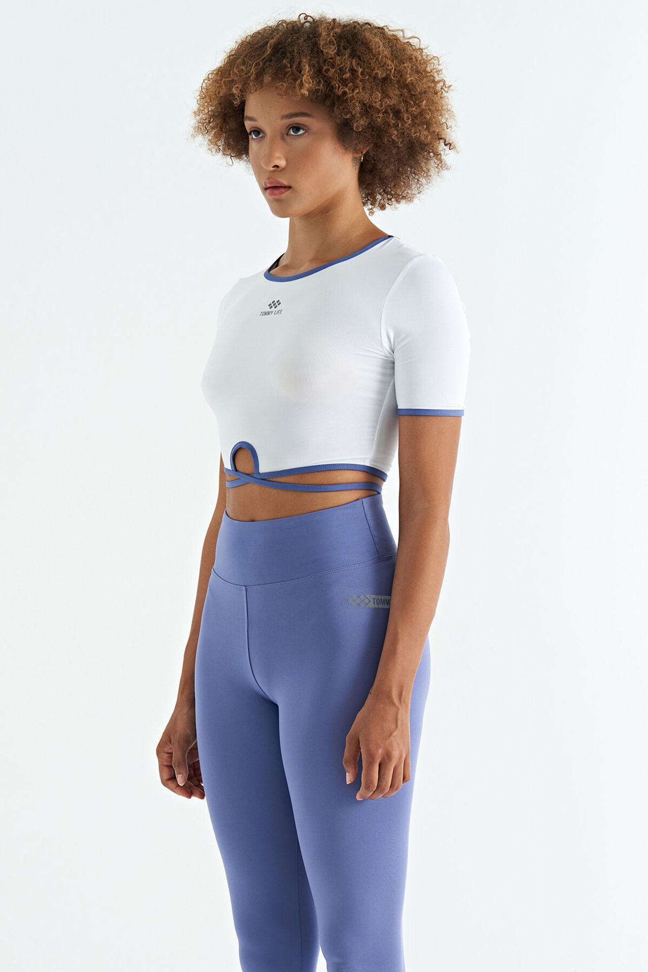 TOMMY Elastic Crop T-Shirt with Crew Neck 3