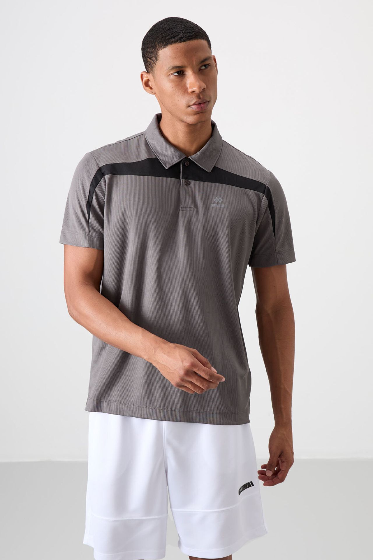 TOMMY Men's Colour-Blocked Polo T-Shirt 4