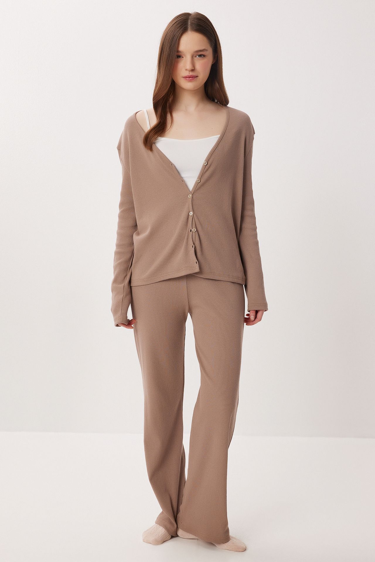 ISTANBUL V-neck Buttoned Long Cardigan and Pants Pajama Set 1