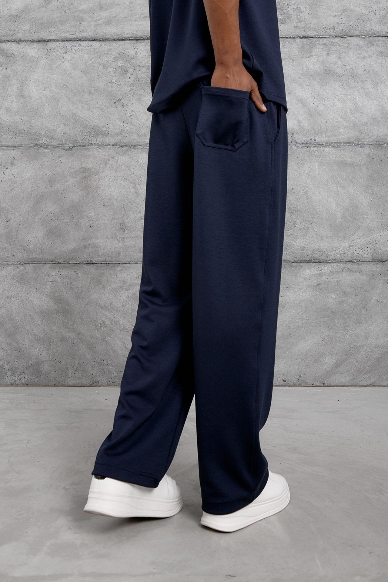 NOMARC Geniş Paça Bağcıklı Jogger Pantolon 4