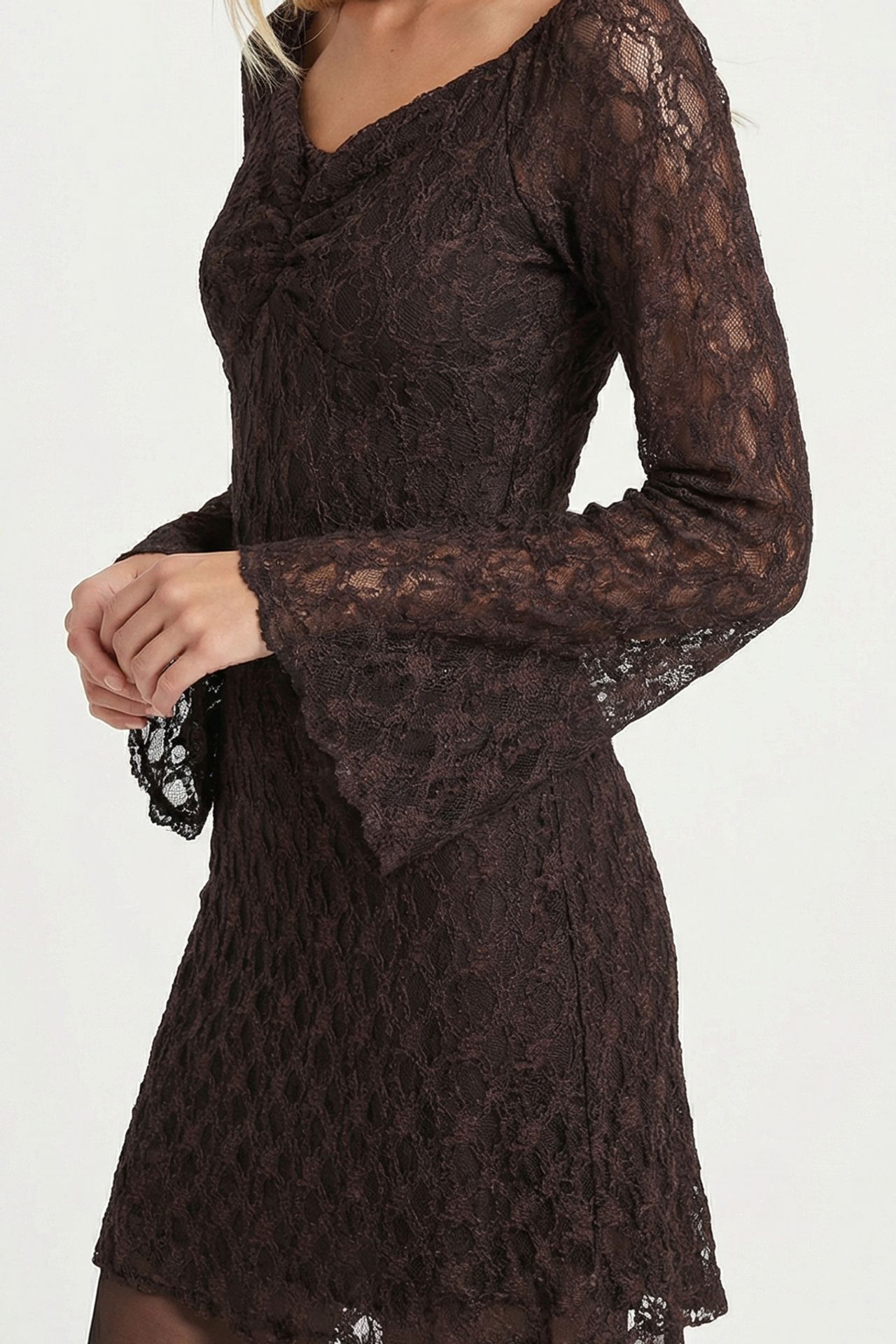ISTANBUL Fitted Lace Mini Dress 4