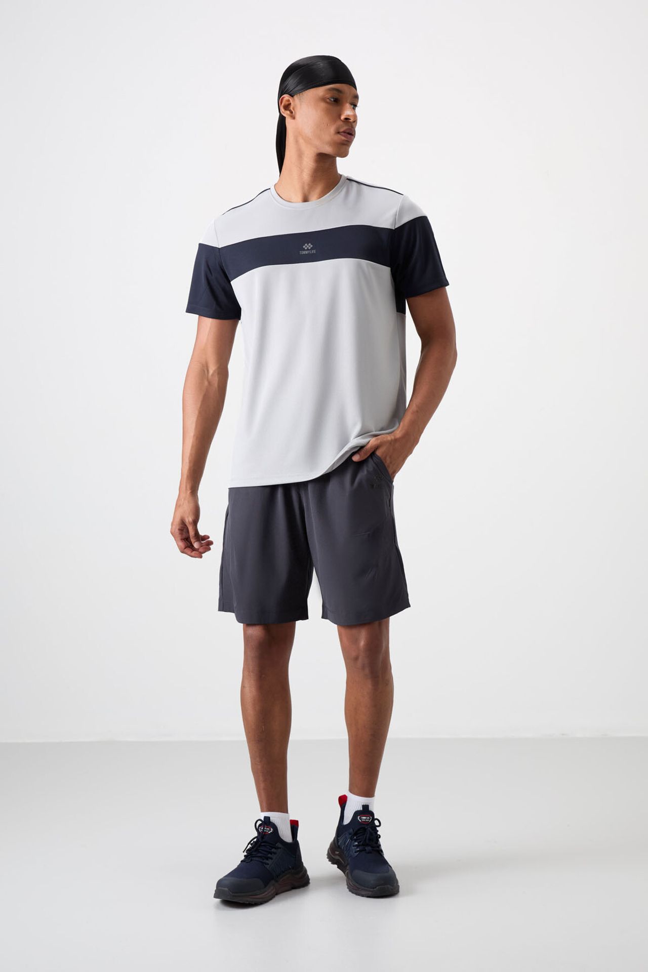 TOMMY Men's Color Block Crew Neck T-Shirt 3
