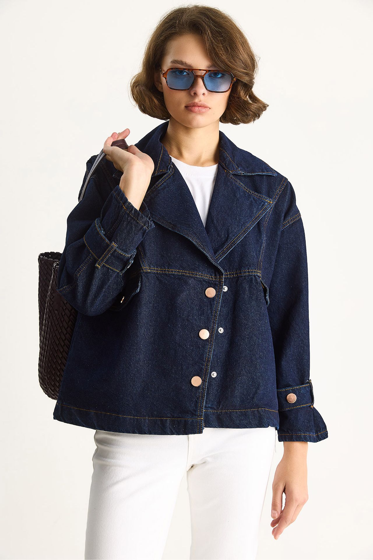 LUCCI Denim Shirt Collar Buttoned Jacket 2