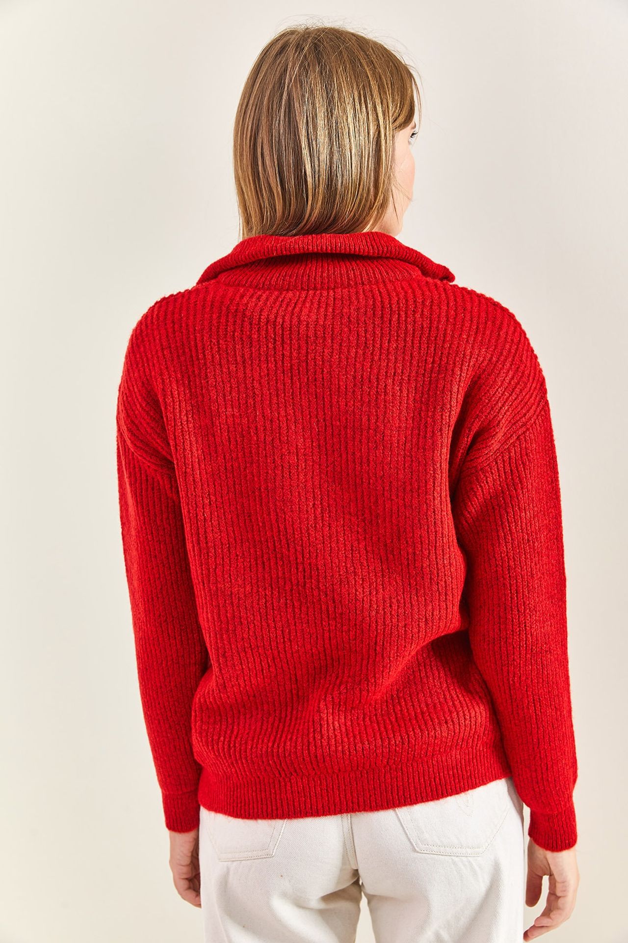 LUCCI Oversized Textured Knit Sweater with Zipper Collar 3