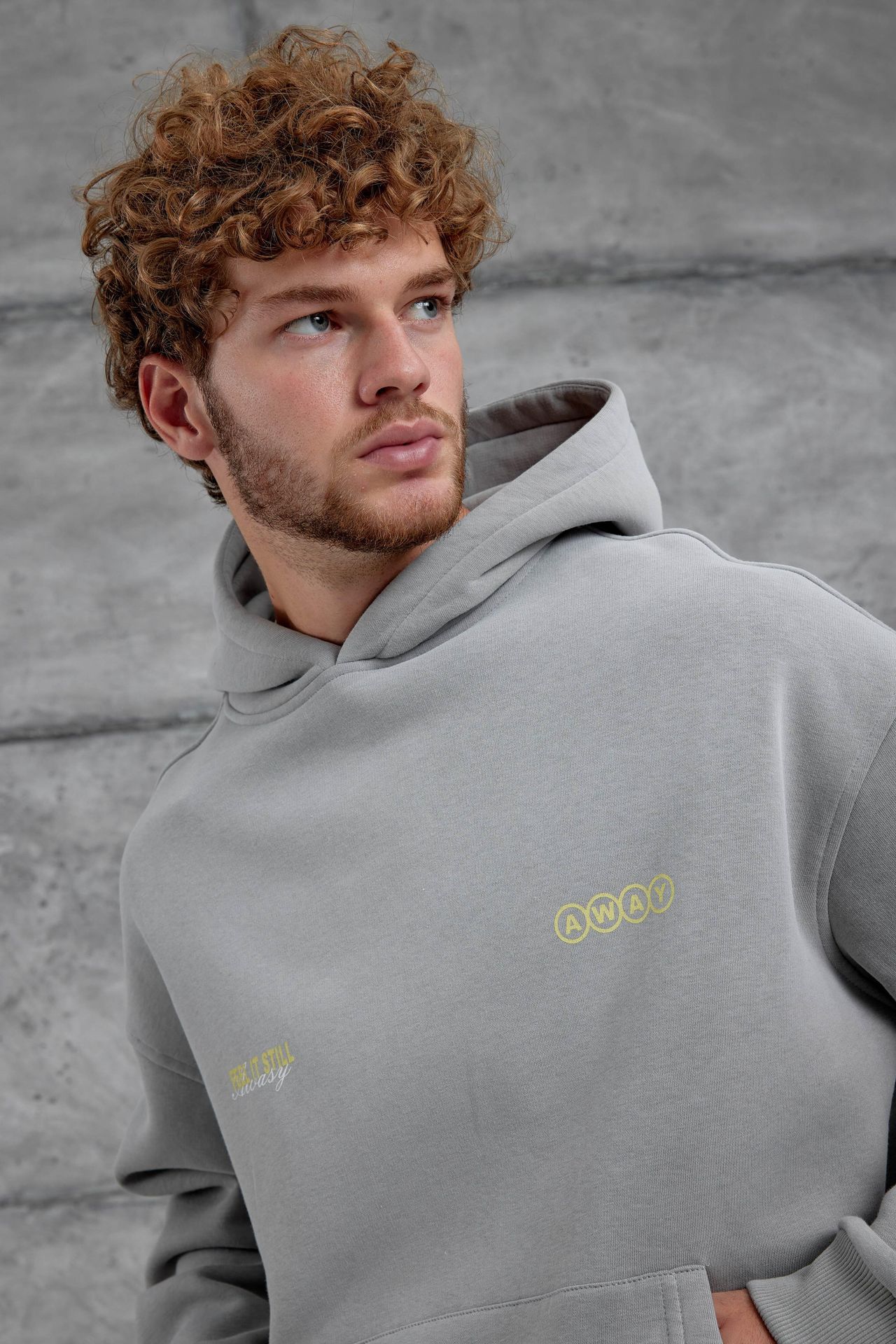 NOMARC Geniş Kesim Kapüşonlu Logolu Cepli Hoodie 2