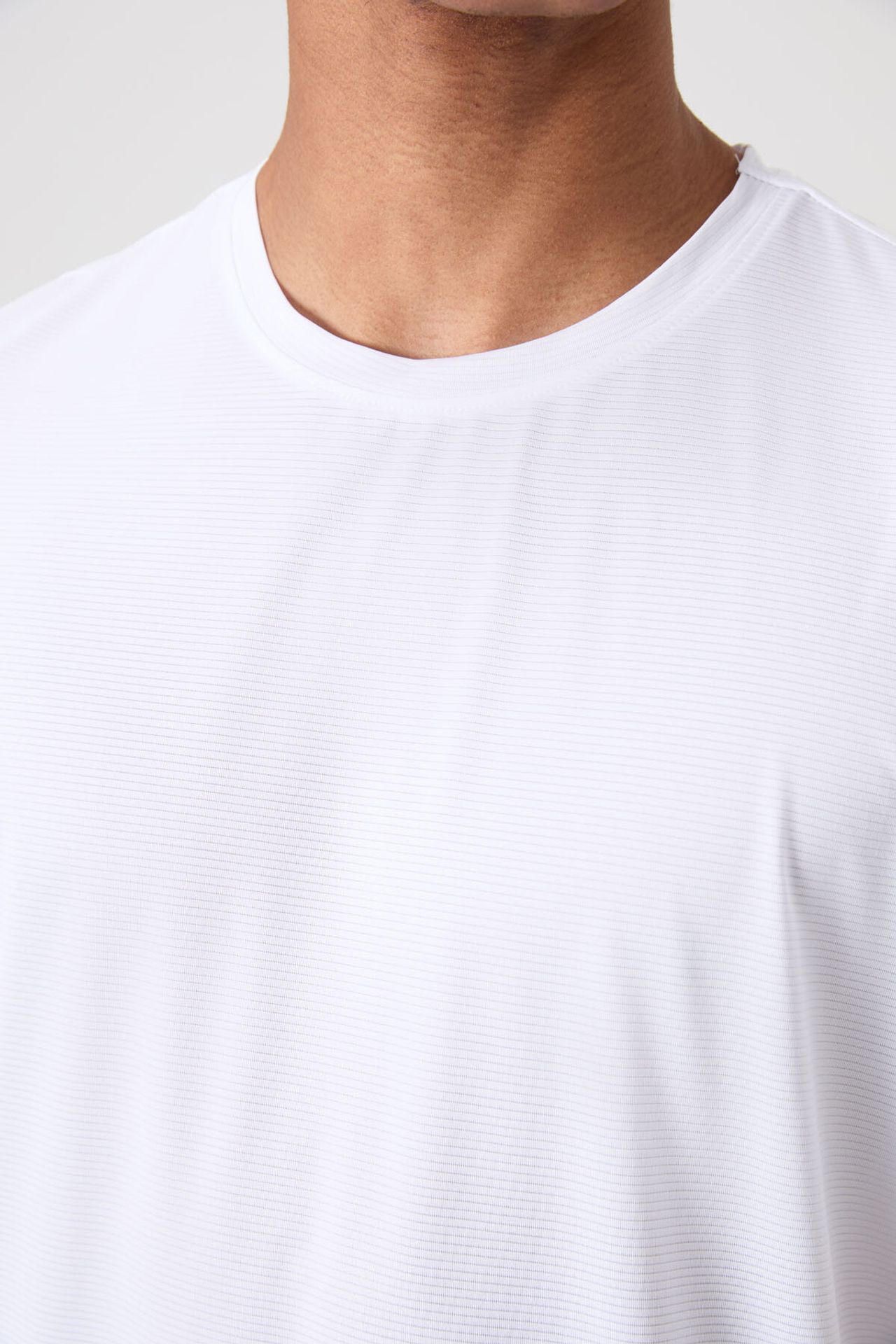 TOMMY Color Blocked Crew Neck T-Shirt 3