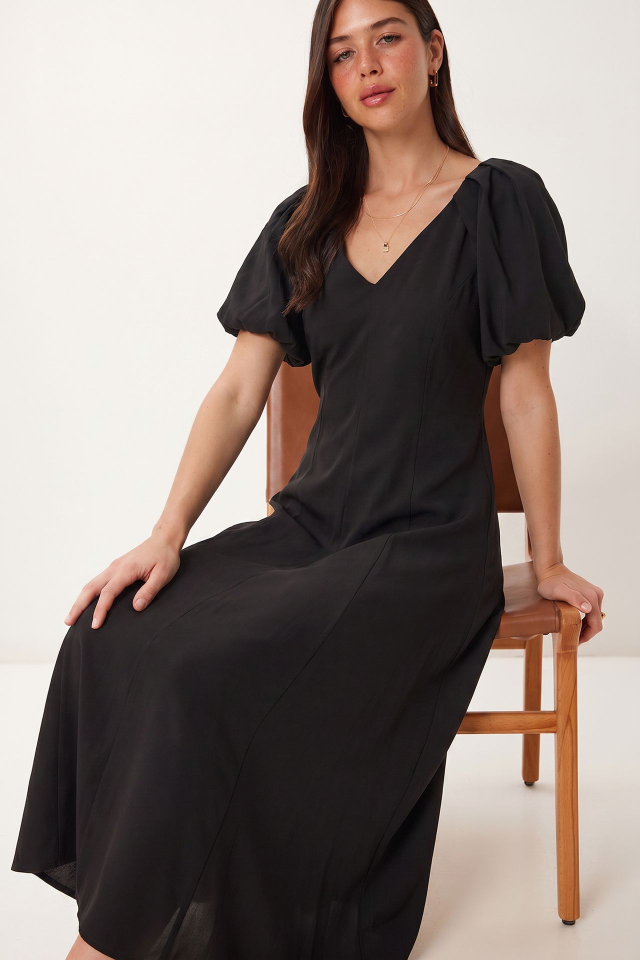 ISTANBUL Women's A-line Midi Dress With V-neck 3