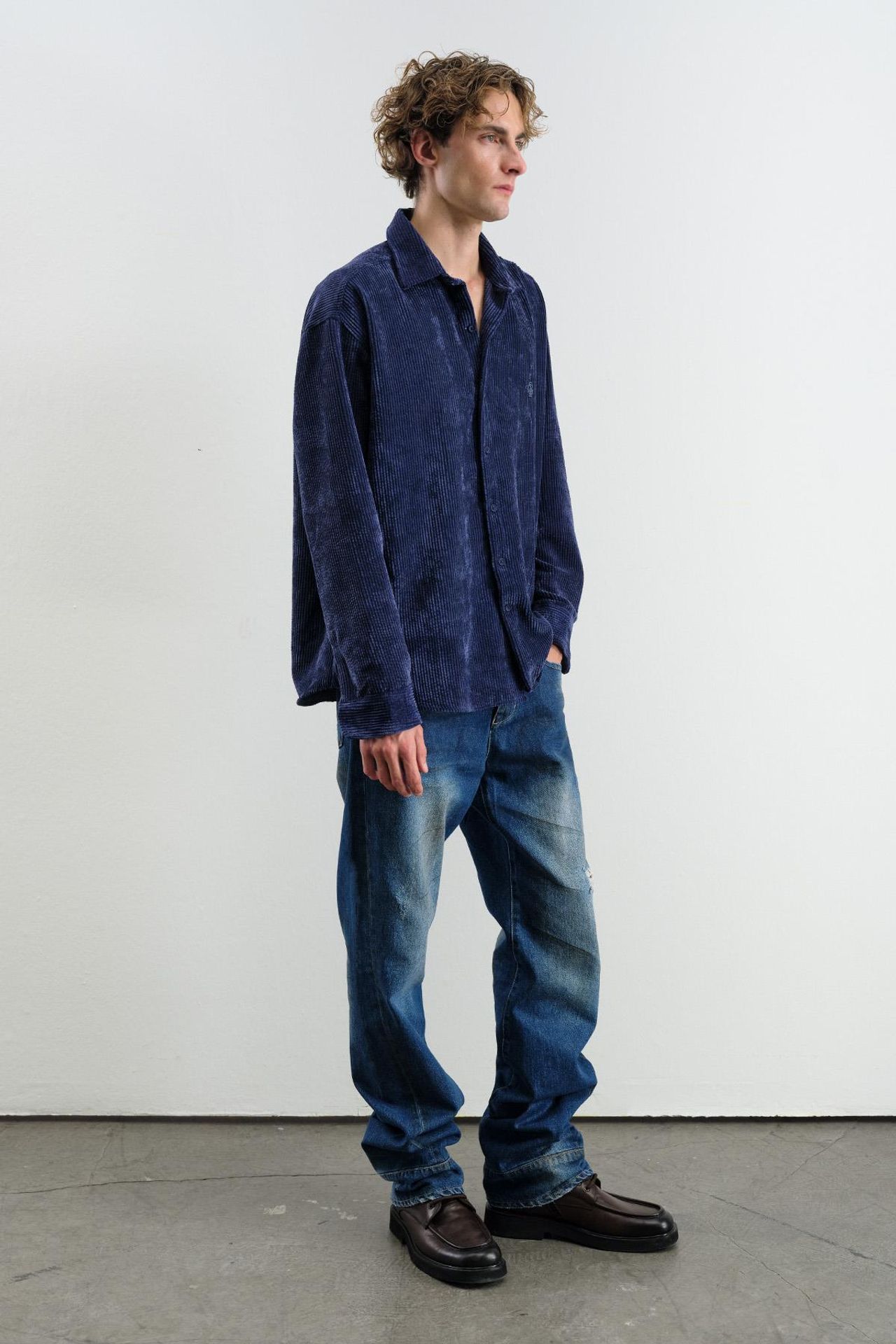 GIESTO Oversized Velvet Shirt 3