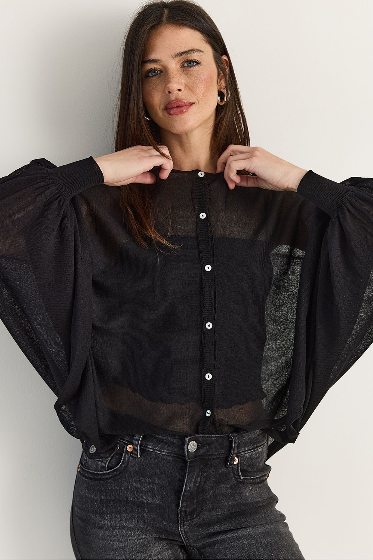 LUCCI Women's Blouse 1