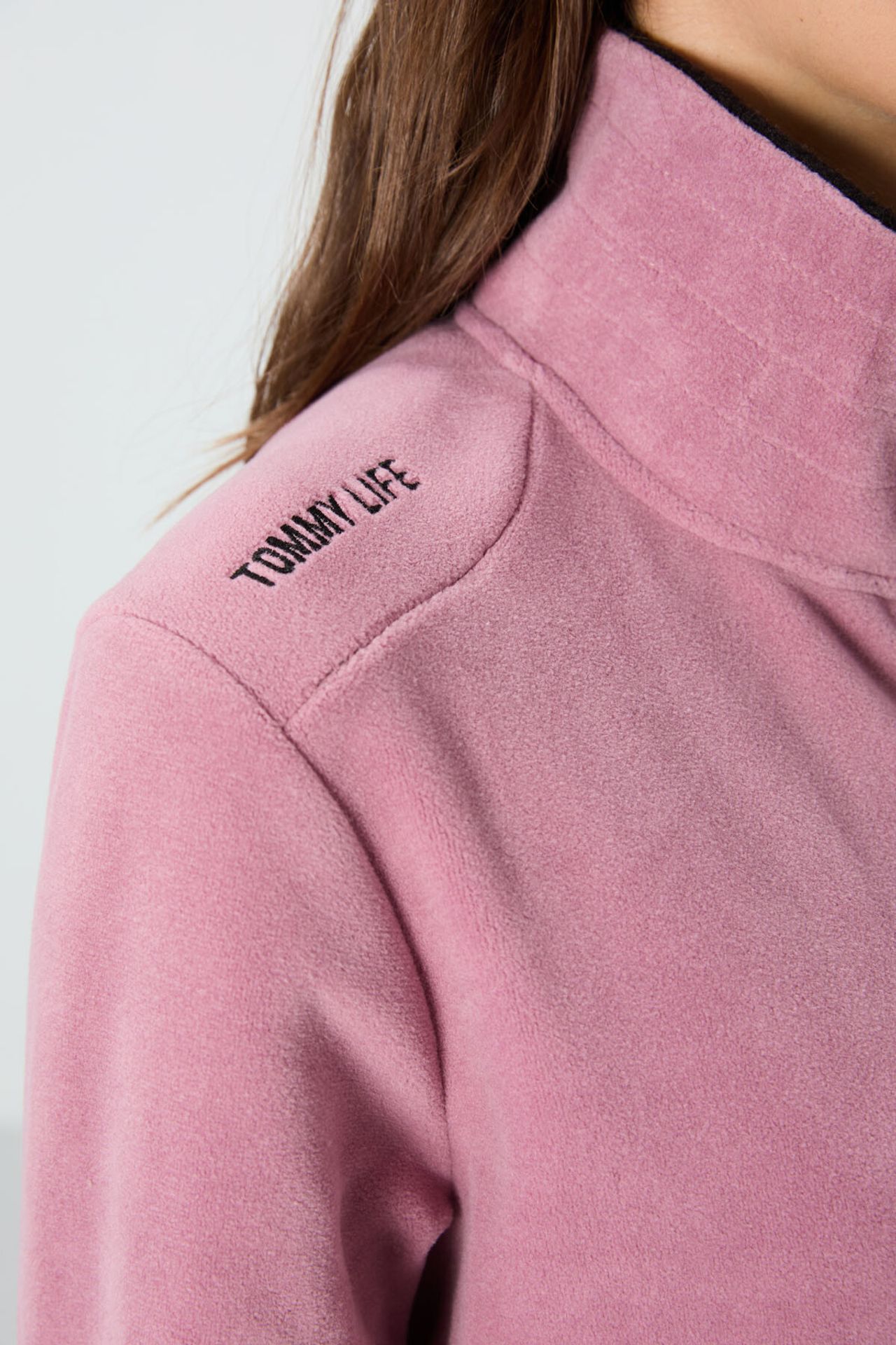 TOMMY Women's Plush Zip-Front Sweatshirt 5