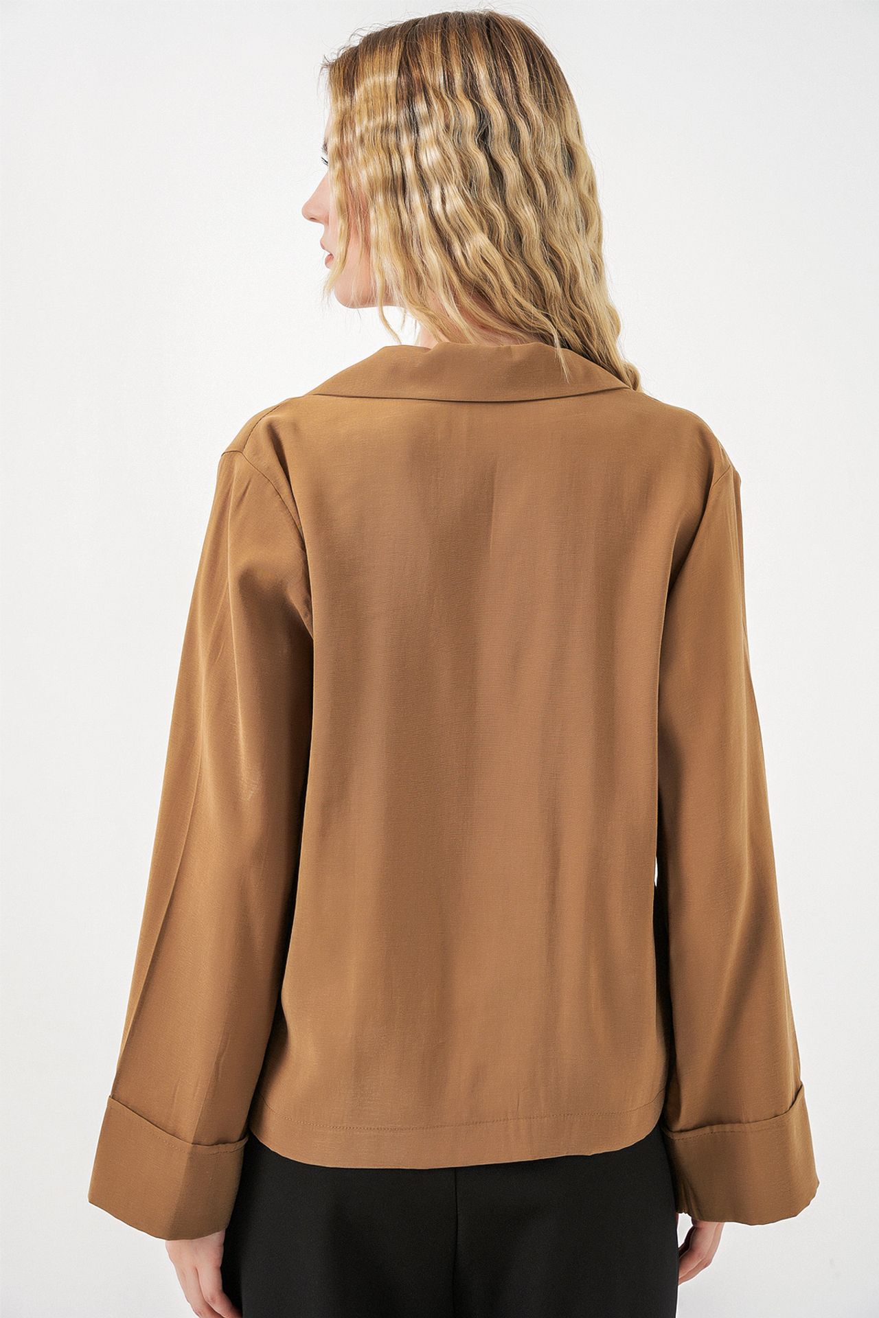 BDART Oversized Blazer Jacket with Button Closure 6