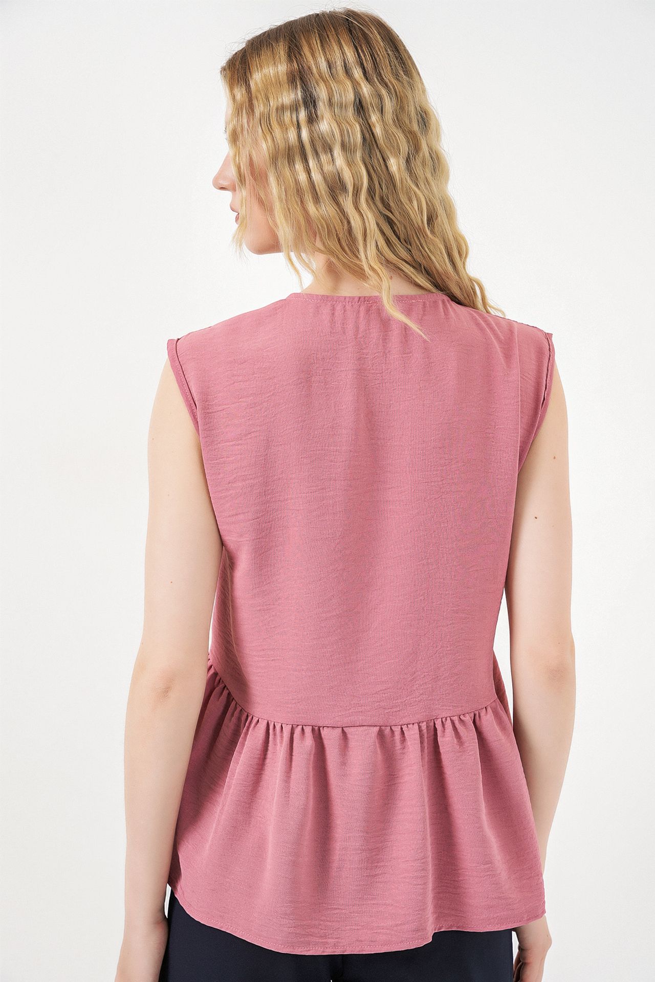 BDART V-Neck Buttoned Sleeveless Blouse 5