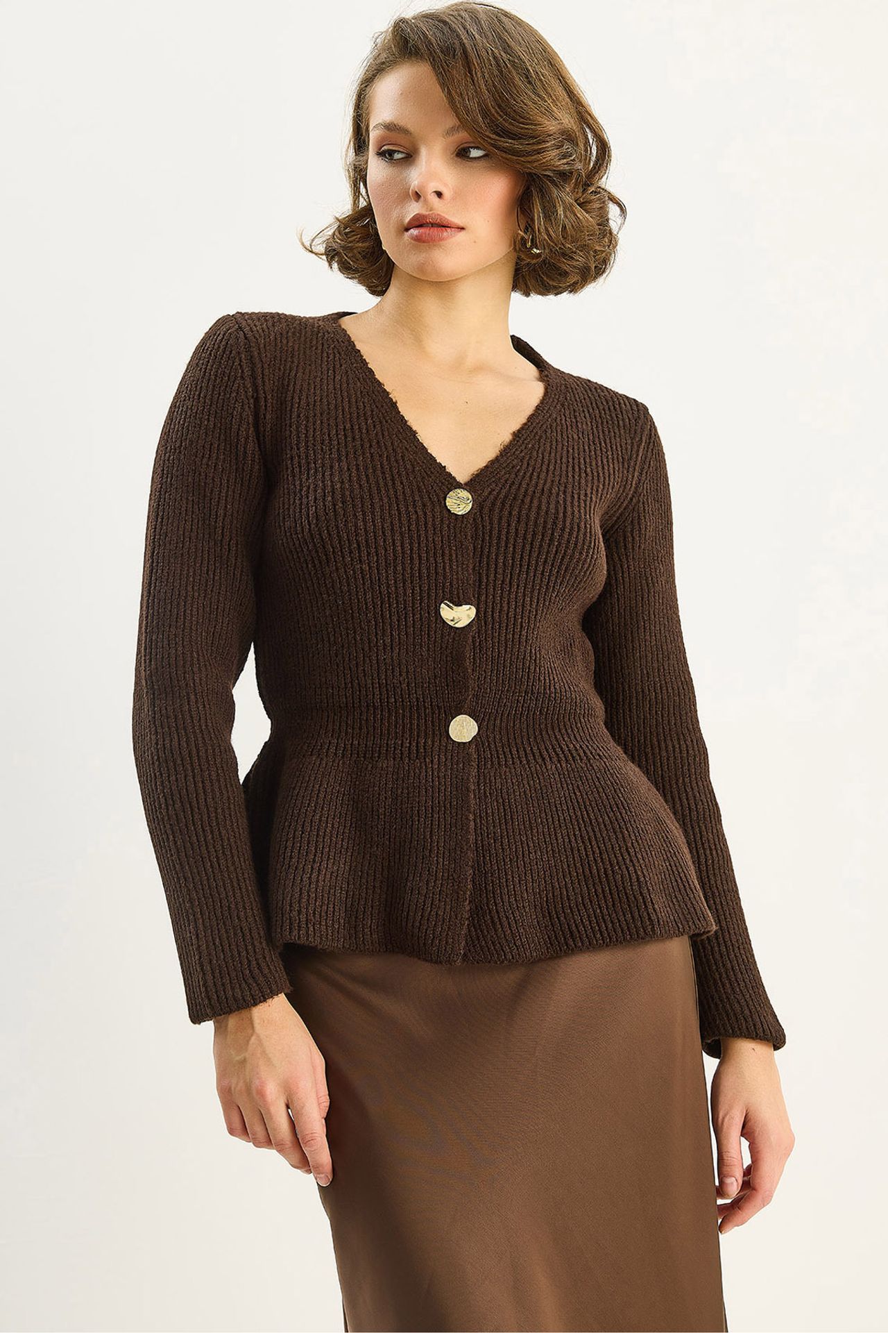 LUCCI Ribbed Long Sleeve V-Neck Cardigan with Buttons 1