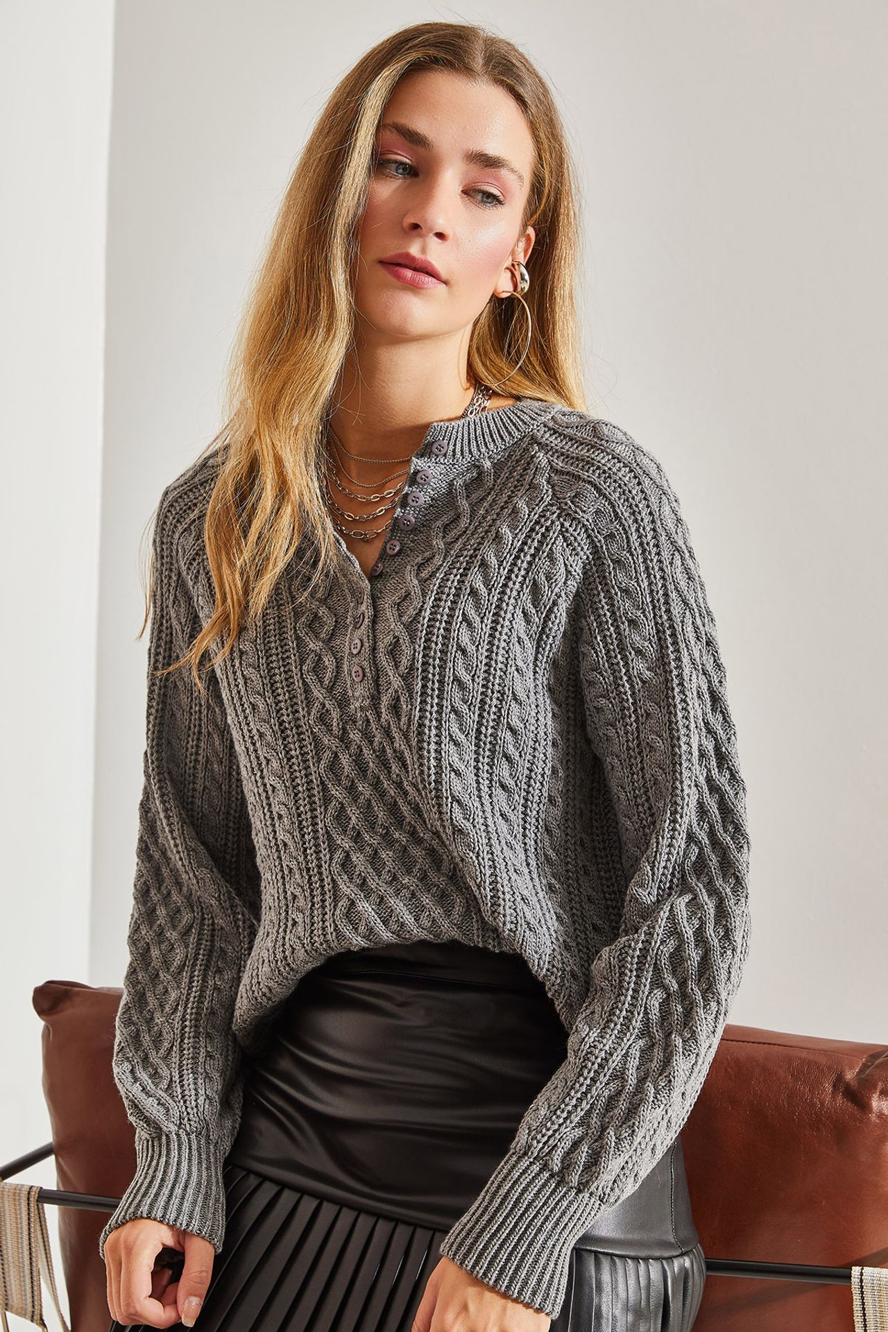 LUCCI Textured Knitwear Sweater with Button Collar